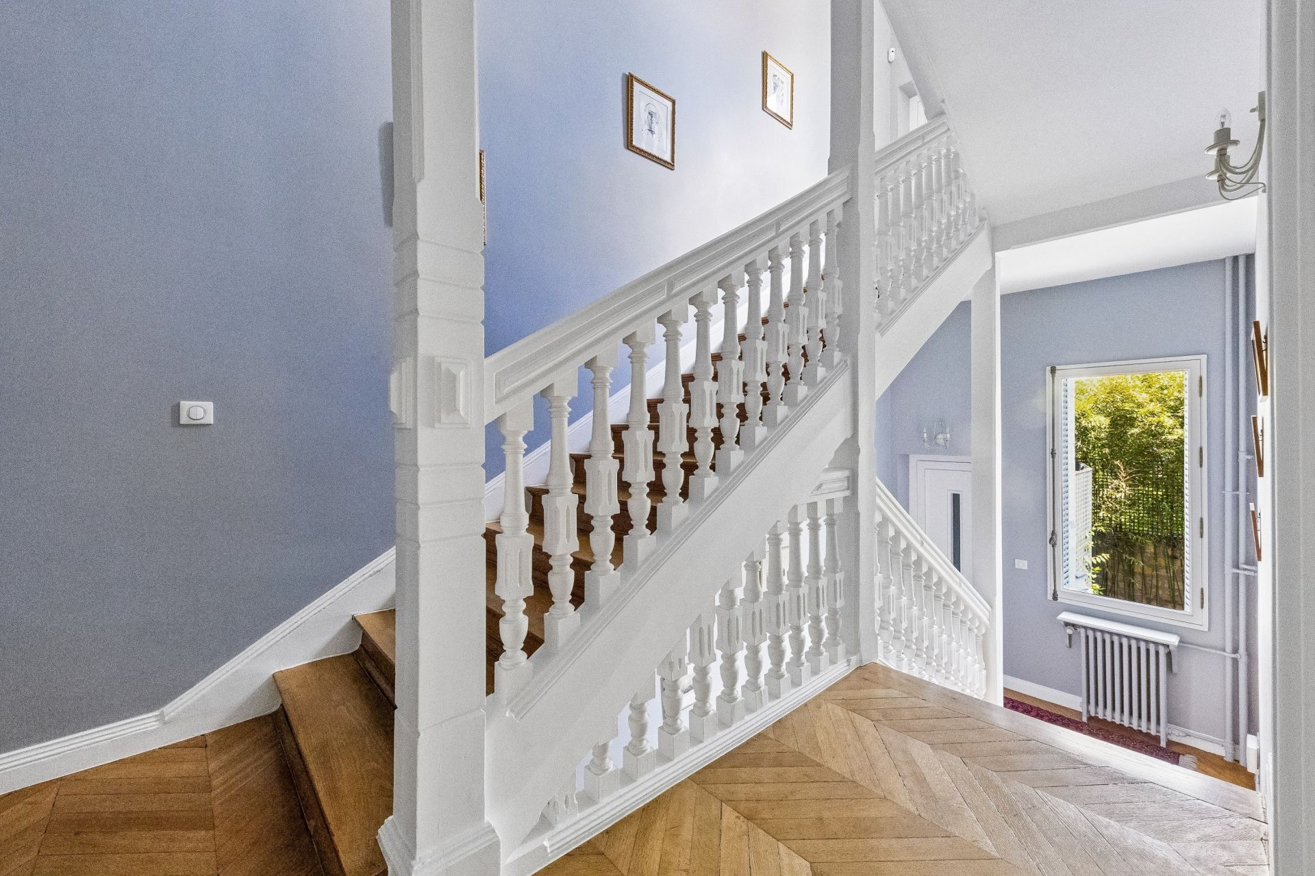 hôtel particulier 8 Pièces en vente sur PARIS (75116)