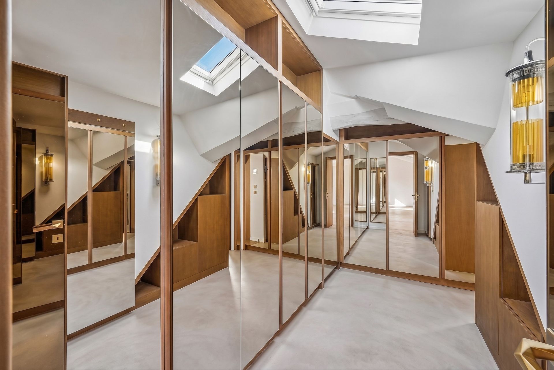 duplex de luxe 9 Pièces en vente sur PARIS (75003)