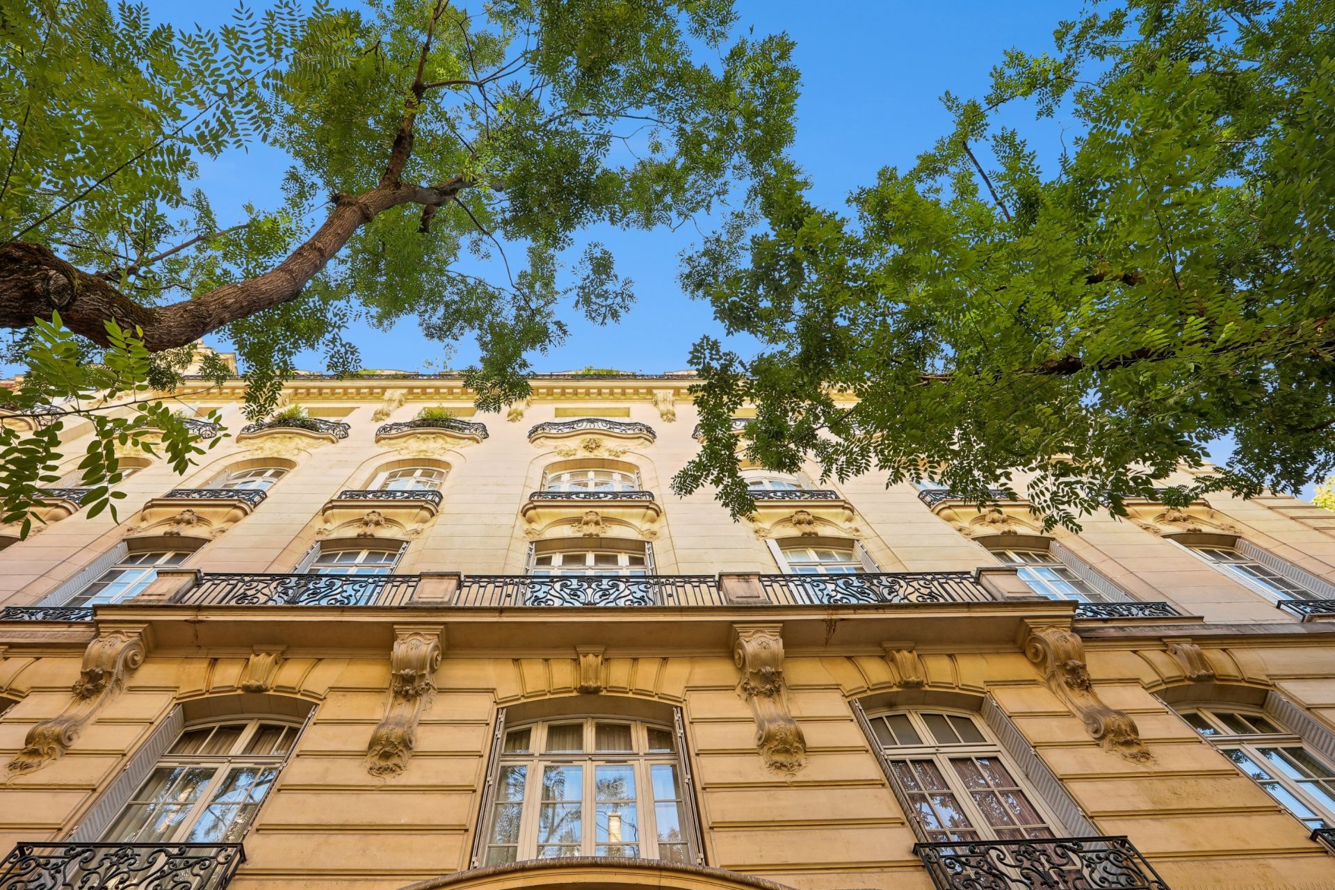 appartement de luxe 6 Pièces en vente sur PARIS (75116)
