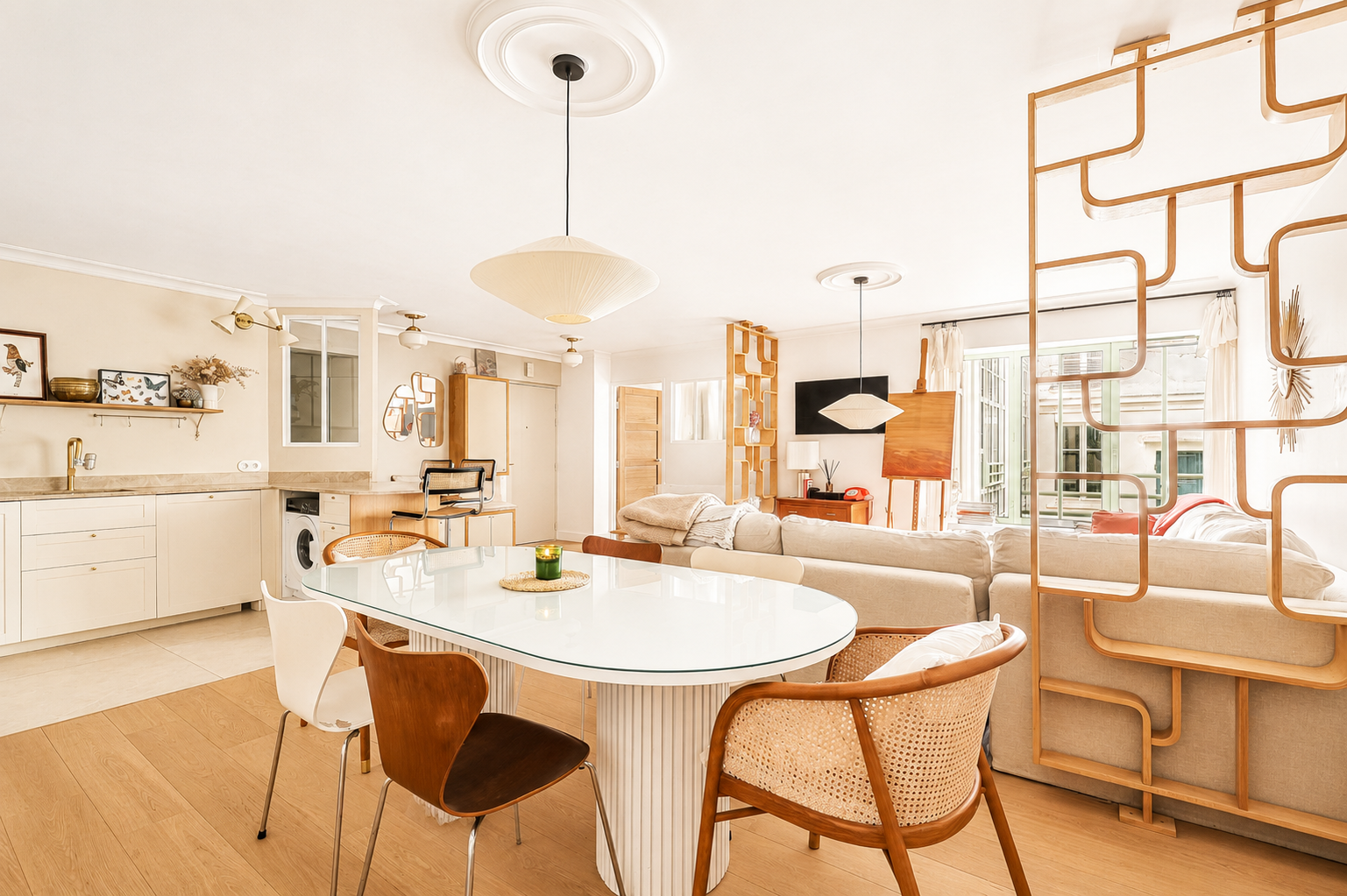 luxury apartment 5 Rooms for sale on PARIS (75003)