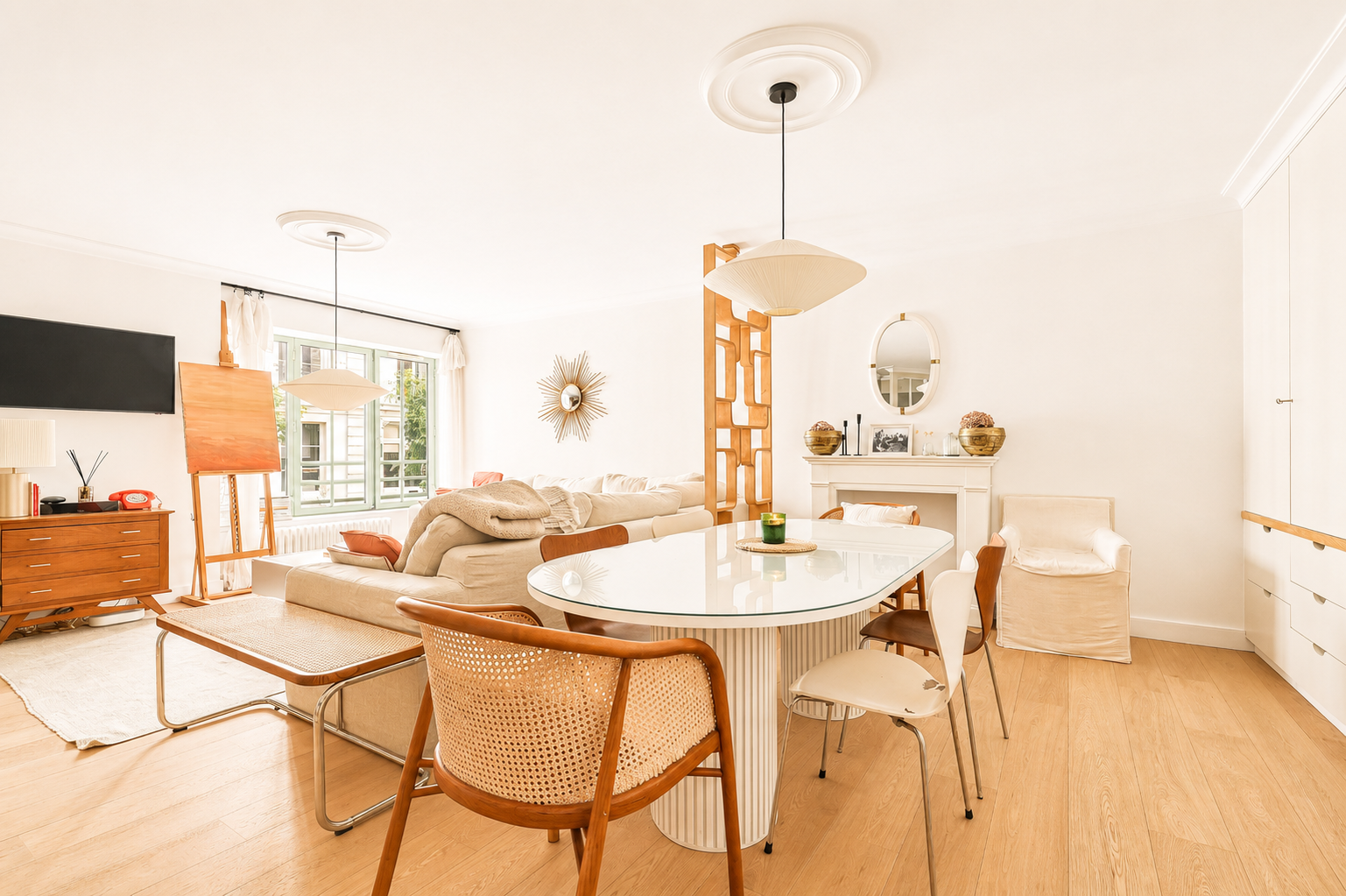 luxury apartment 5 Rooms for sale on PARIS (75003)