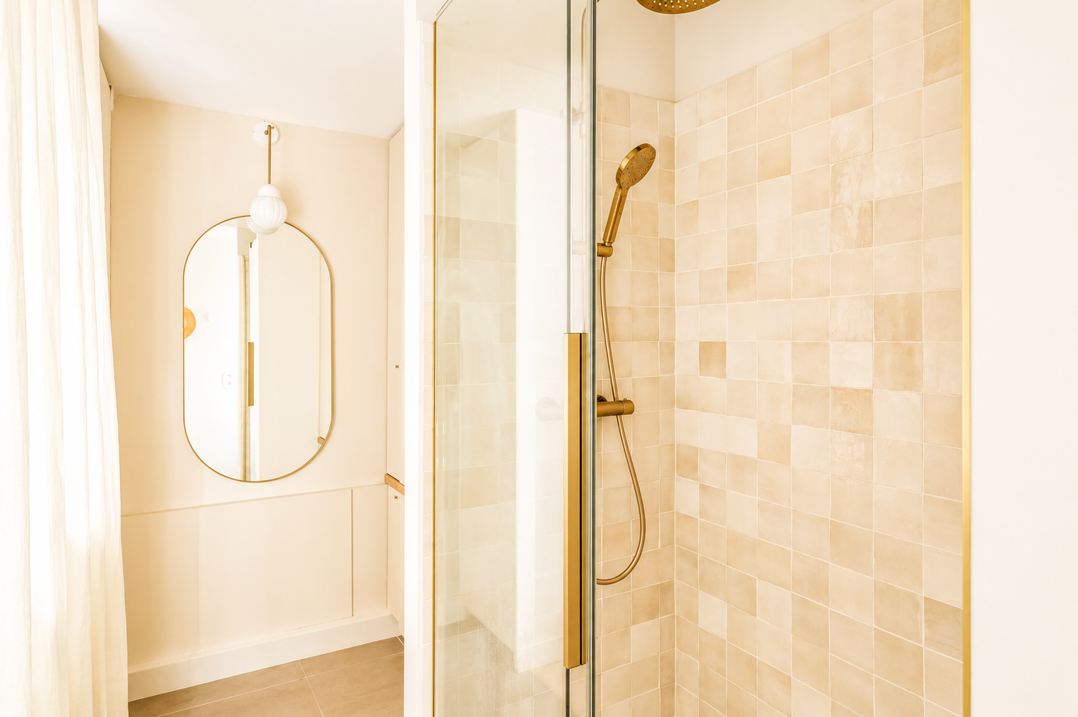 luxury apartment 5 Rooms for sale on PARIS (75003)