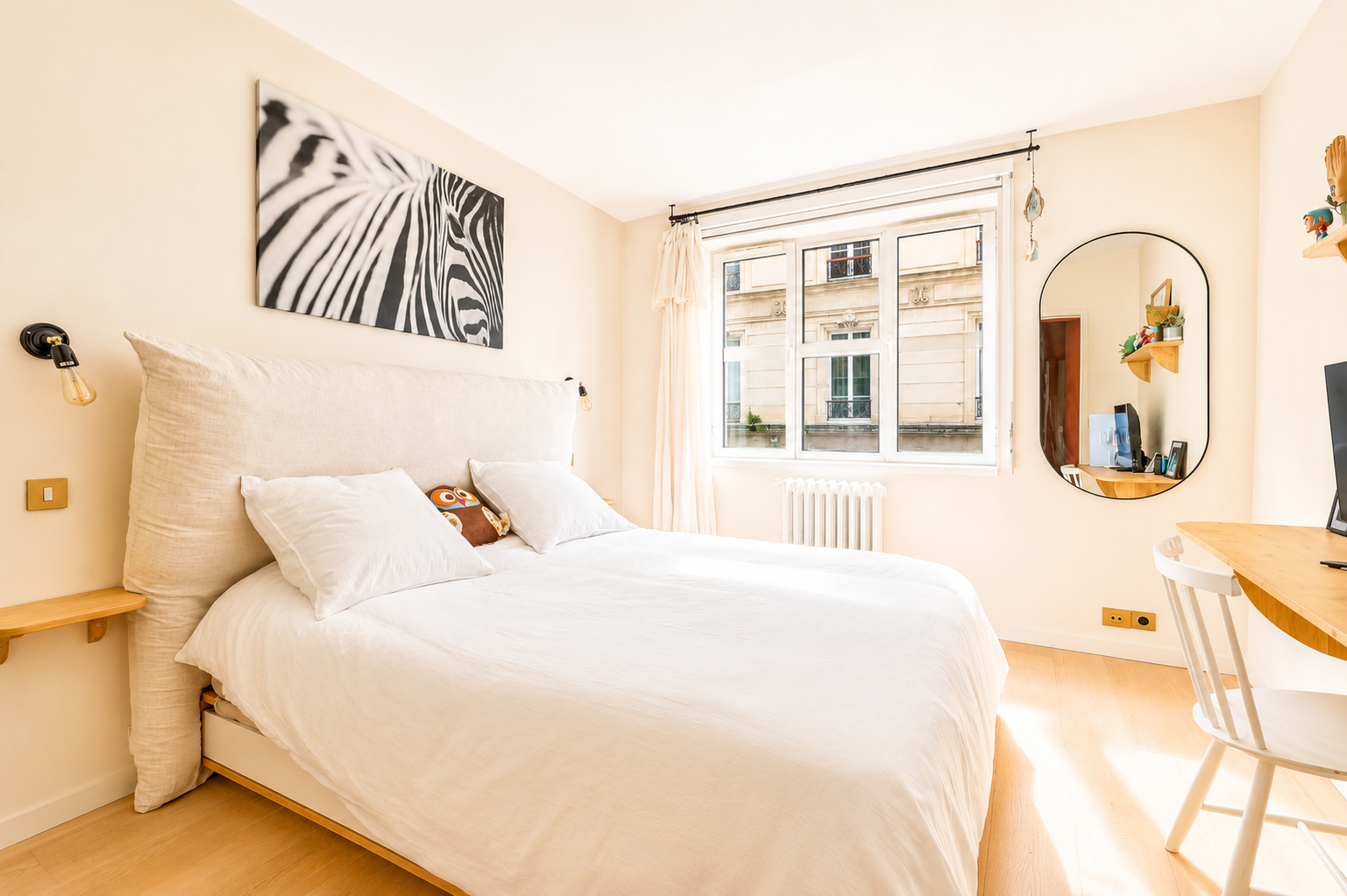 luxury apartment 5 Rooms for sale on PARIS (75003)