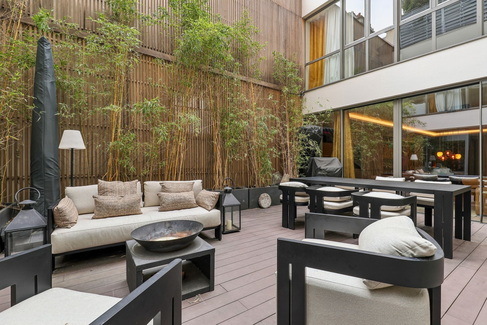 luxury apartment 6 Rooms for sale on PARIS (75002)