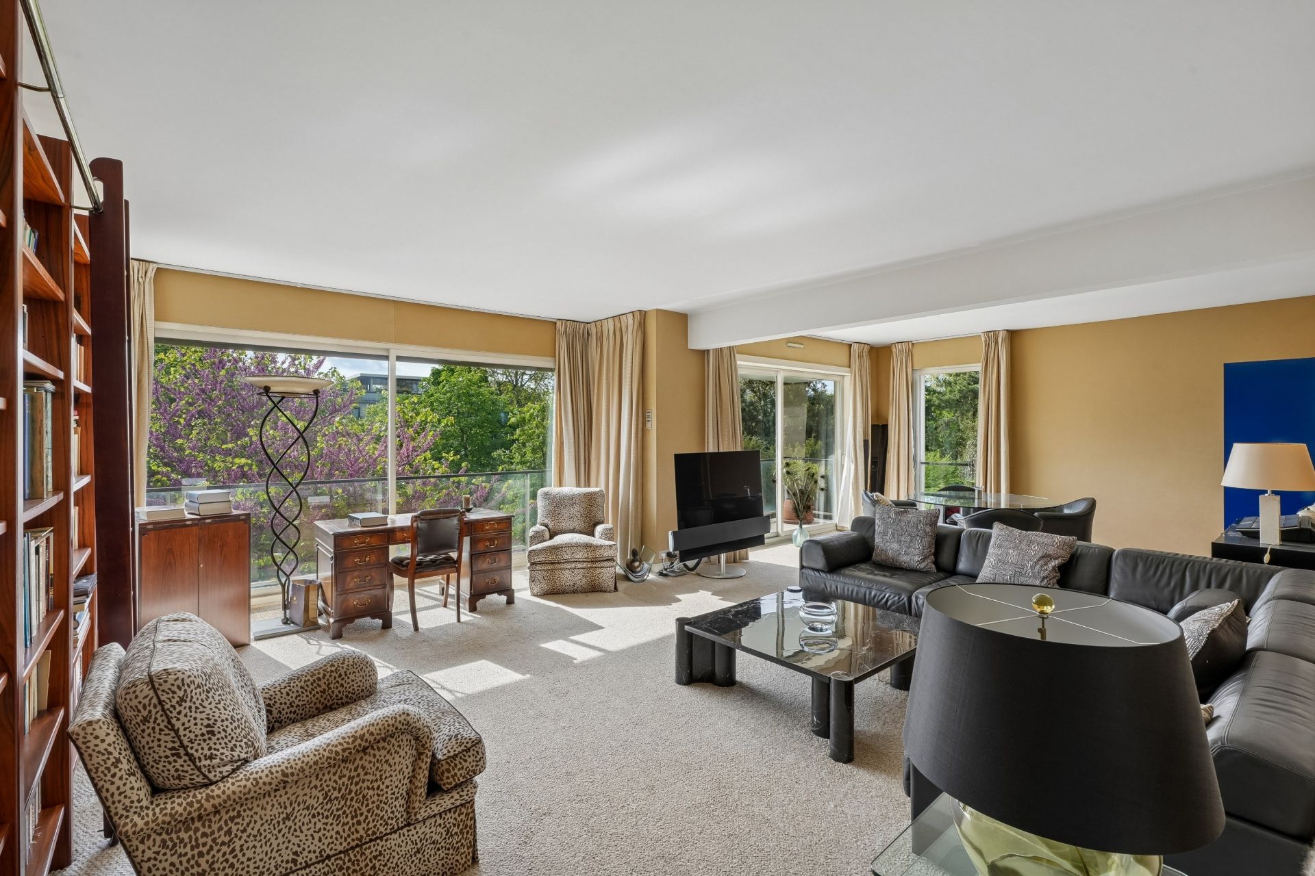 luxury apartment 4 Rooms for sale on NEUILLY SUR SEINE (92200)