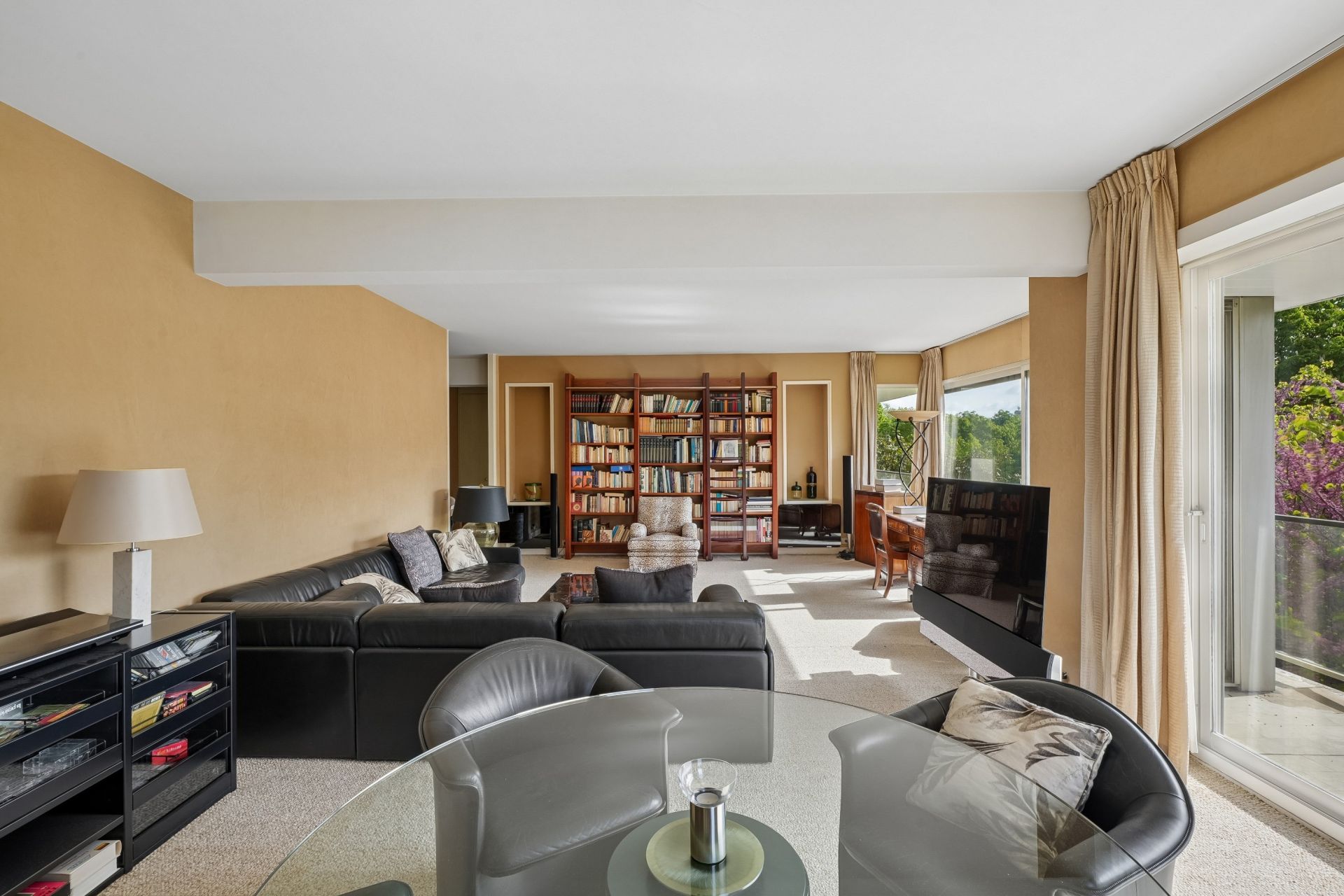 luxury apartment 4 Rooms for sale on NEUILLY SUR SEINE (92200)