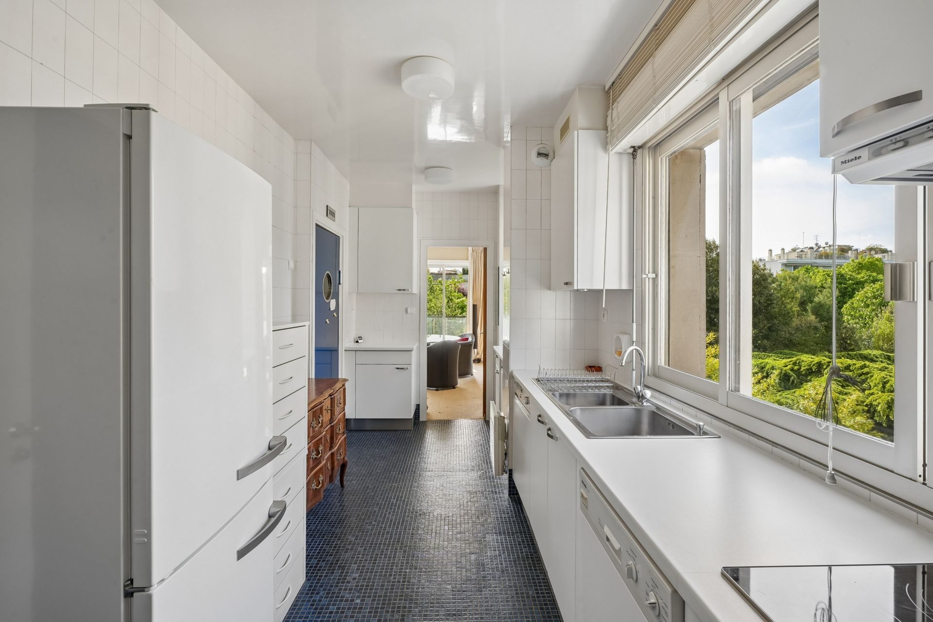 luxury apartment 4 Rooms for sale on NEUILLY SUR SEINE (92200)