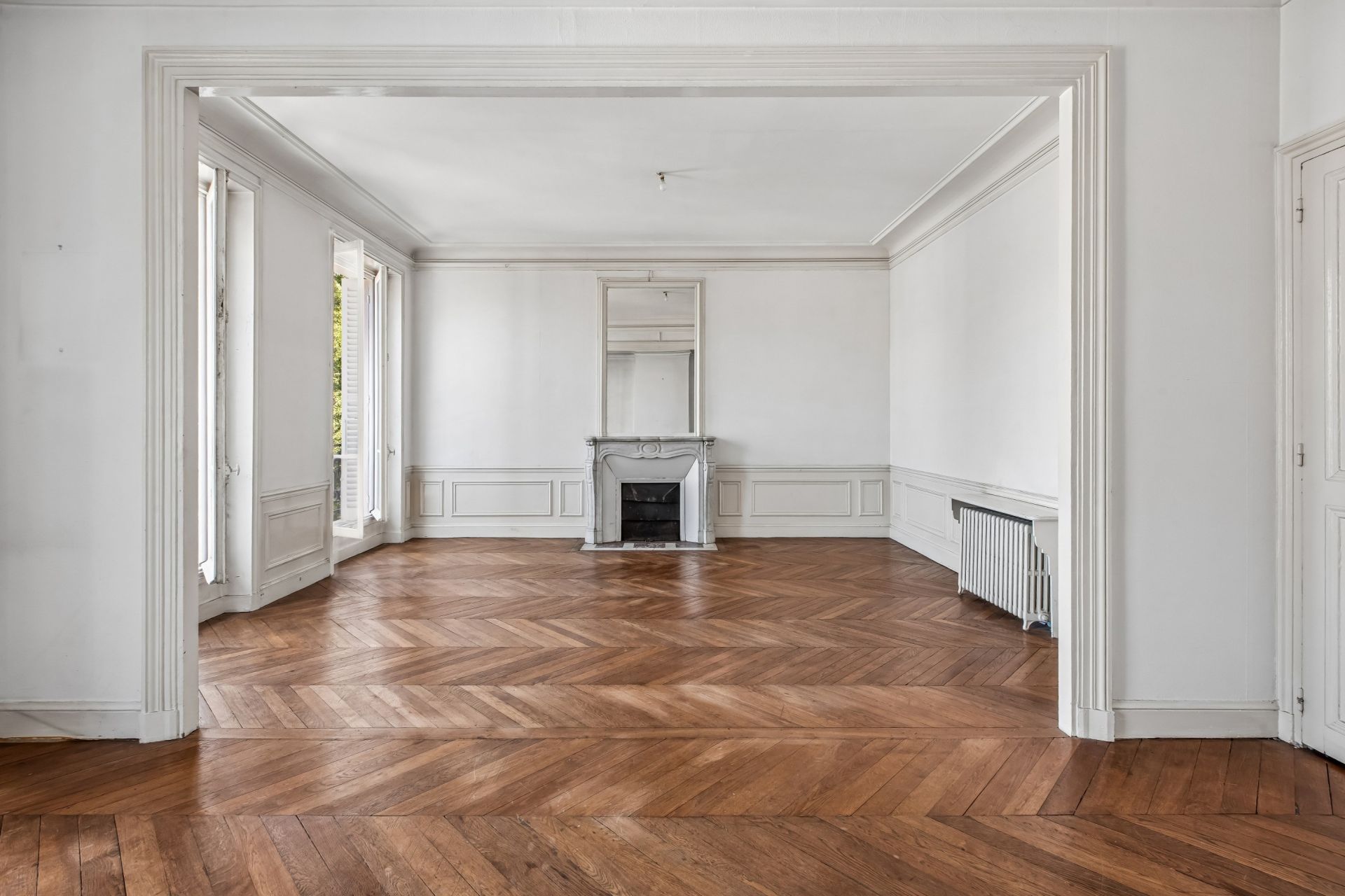 luxury apartment 4 Rooms for sale on PARIS (75016)