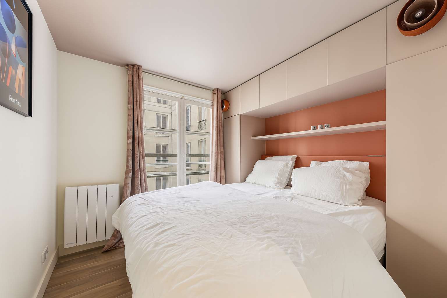 luxury apartment 2 Rooms for sale on PARIS (75001)