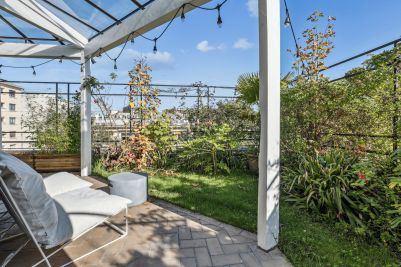 Rental Luxury apartment Neuilly-sur-Seine 6&nbsp;Rooms 161&nbsp;m²