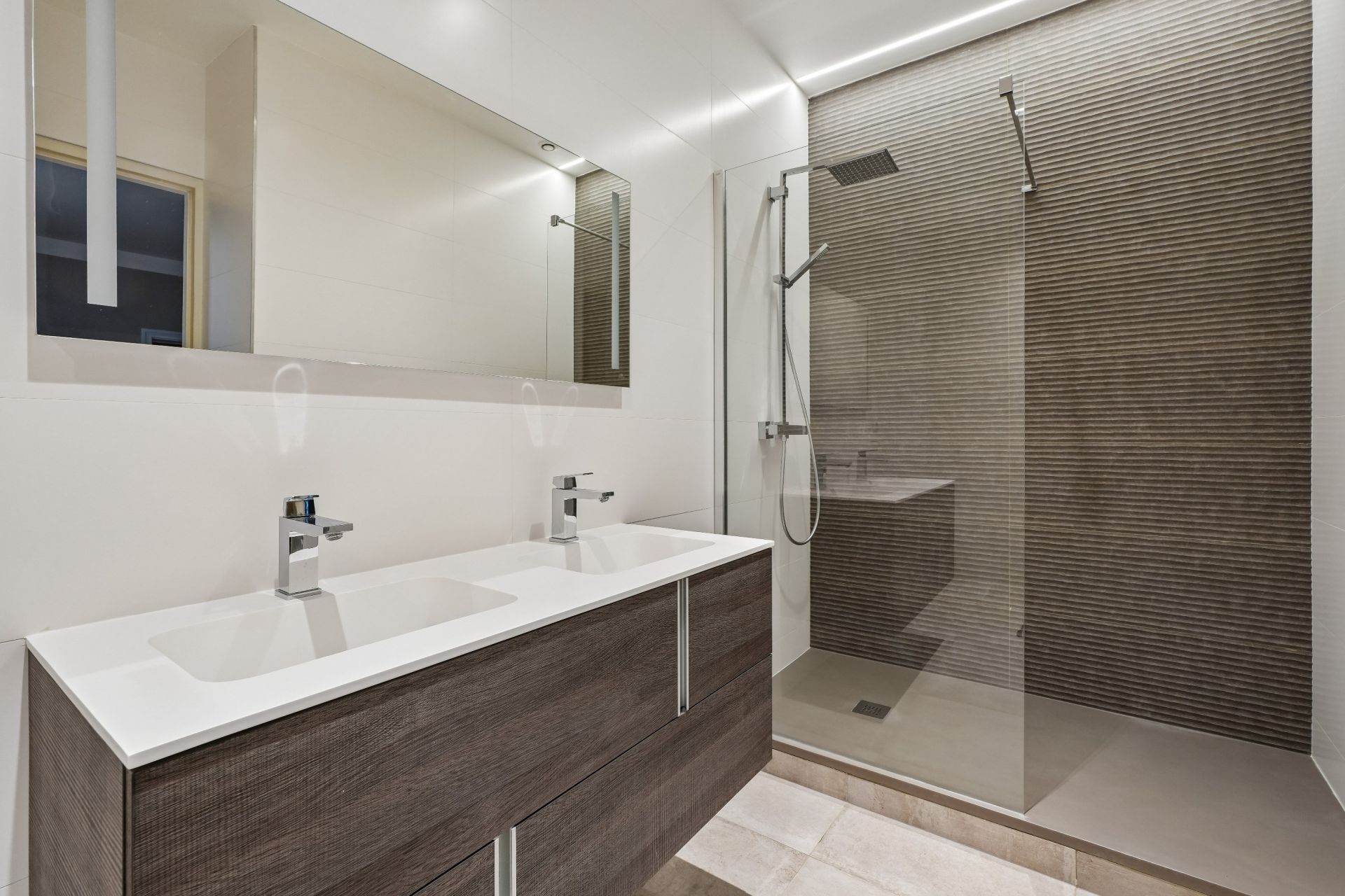 appartement de luxe 8 Pièces en location sur NEUILLY SUR SEINE (92200)