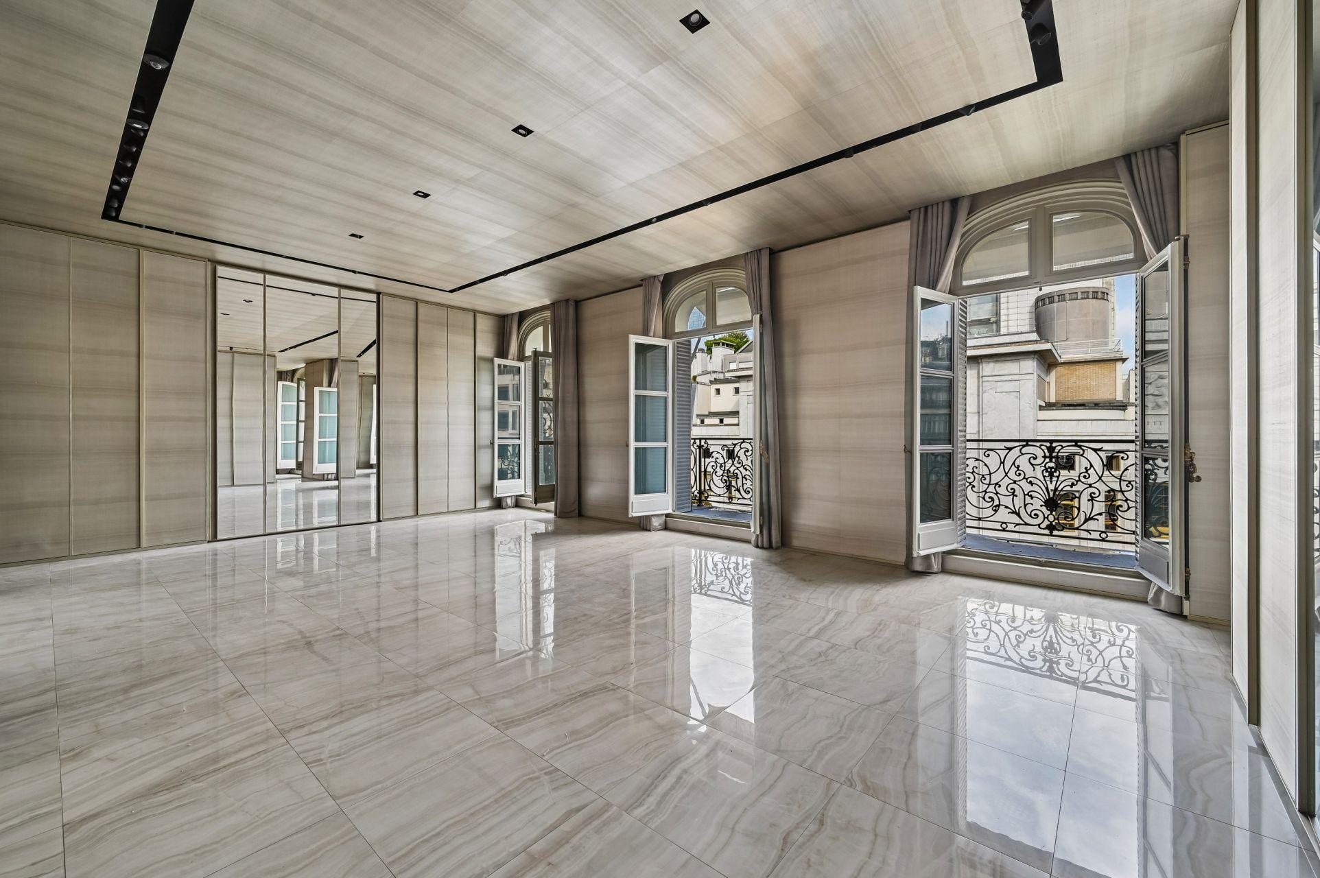 appartement de luxe 9 Pièces en vente sur PARIS (75008)