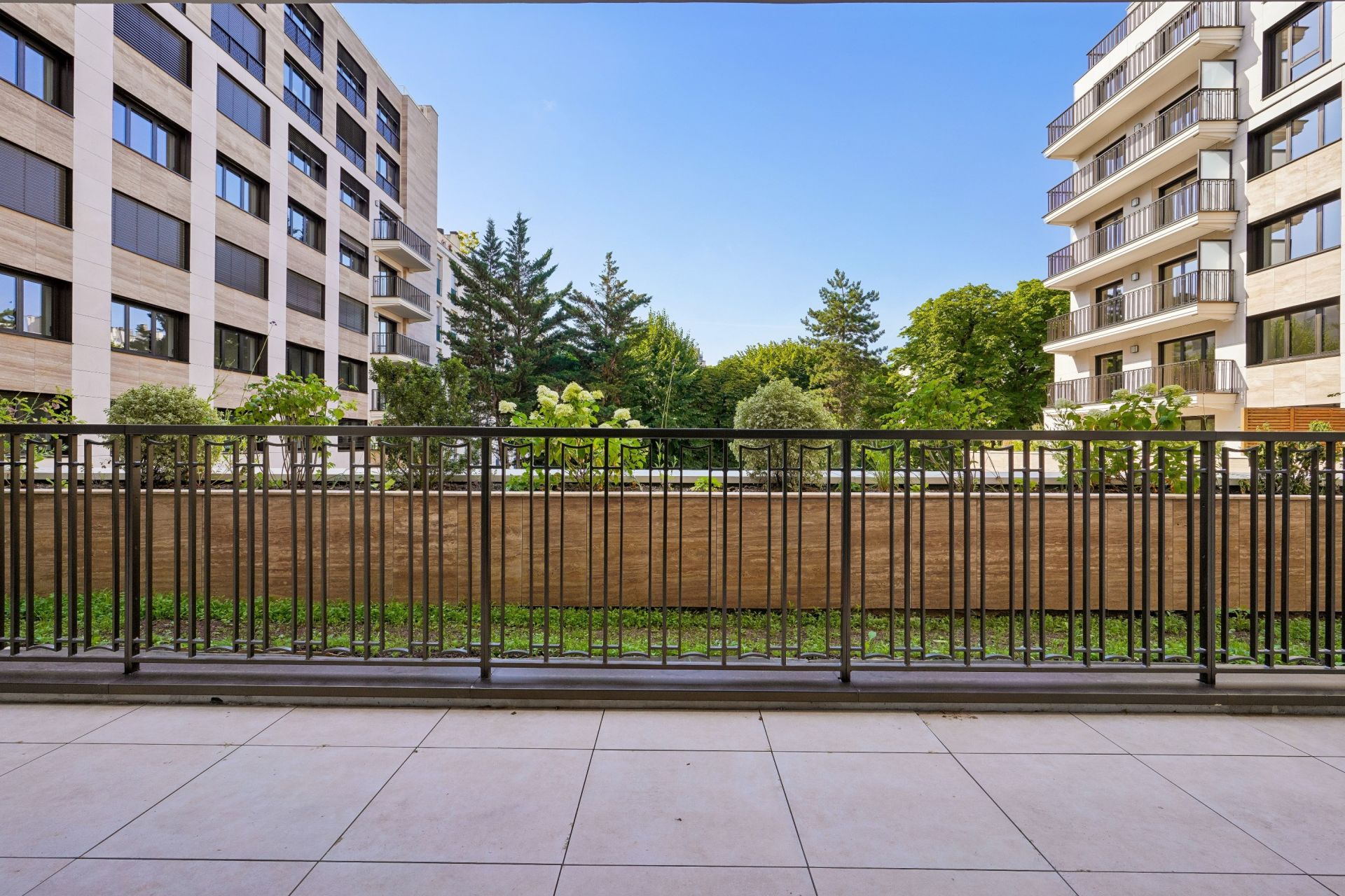 luxury apartment 3 Rooms for sale on NEUILLY SUR SEINE (92200)