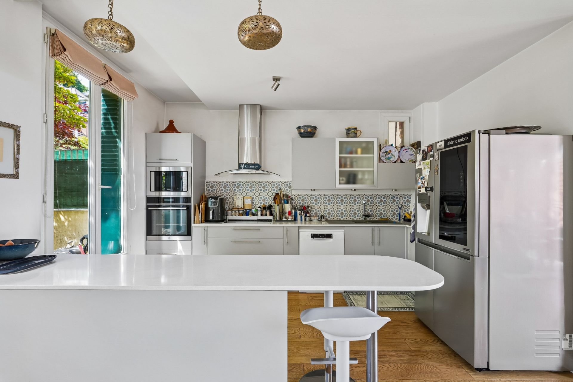 luxury house 5 Rooms for sale on SEVRES (92310)