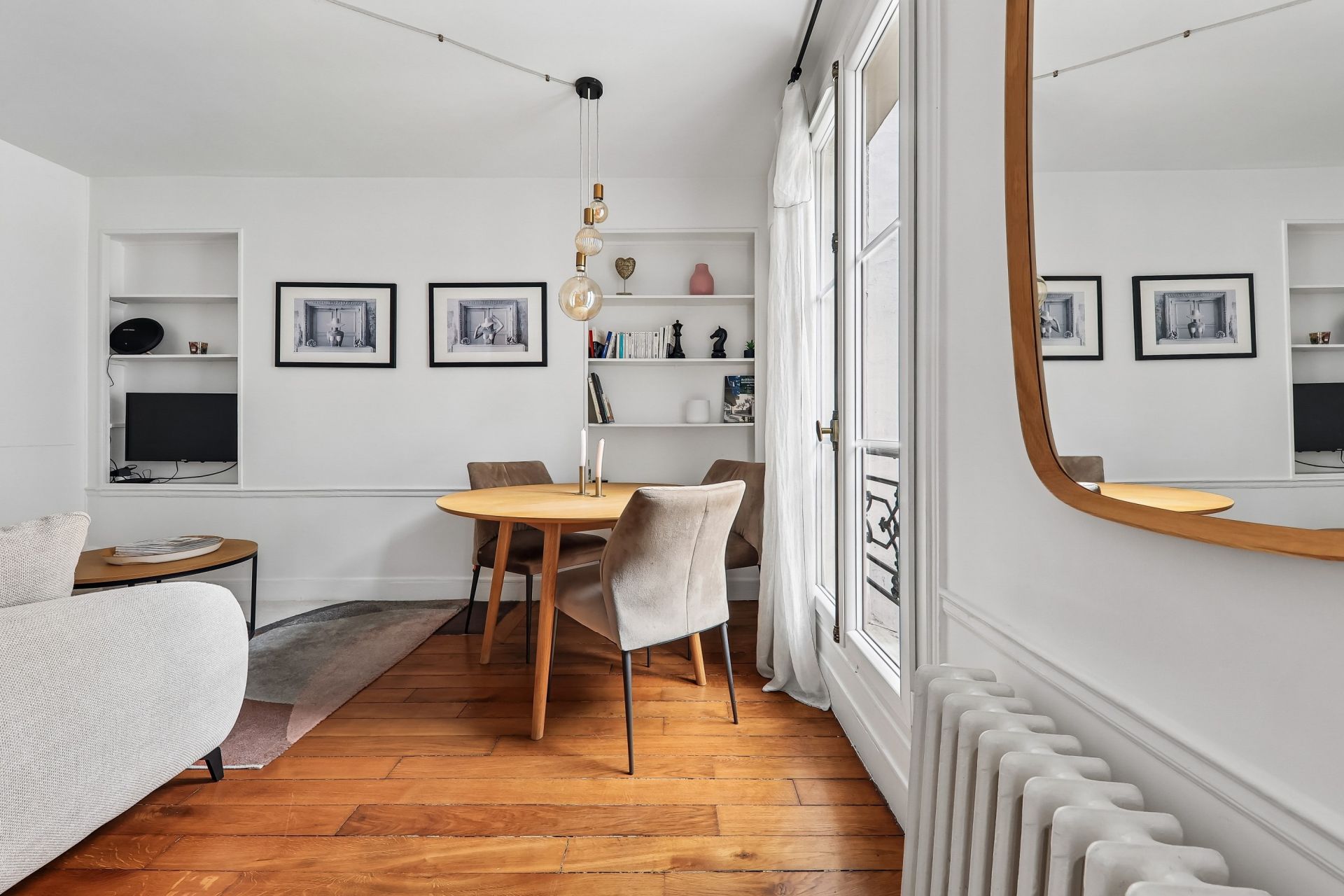 luxury apartment 3 Rooms for sale on PARIS (75116)