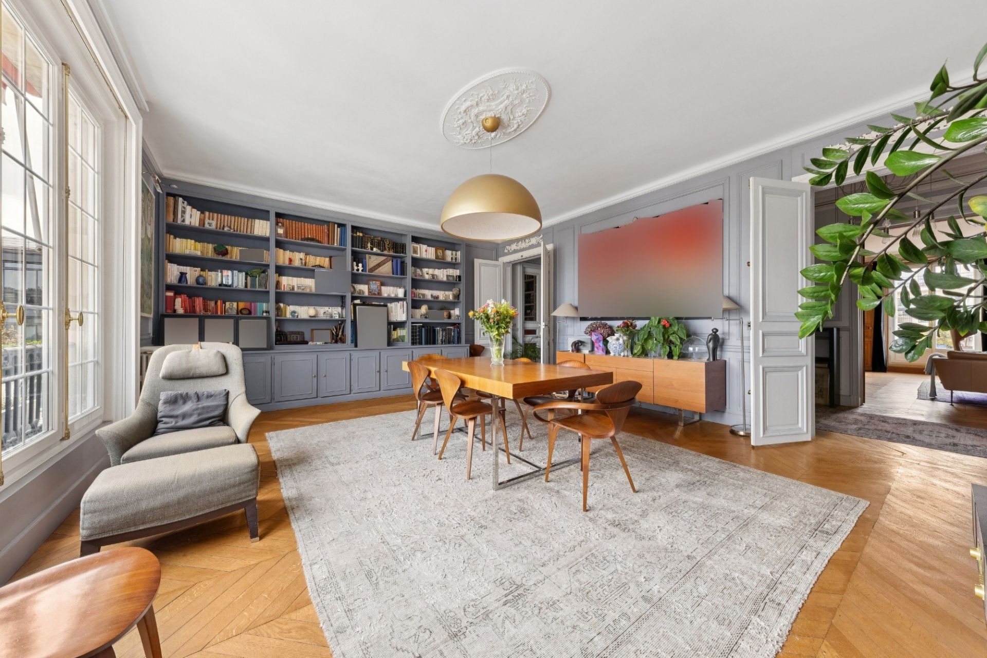luxury apartment 8 Rooms for sale on PARIS (75017)
