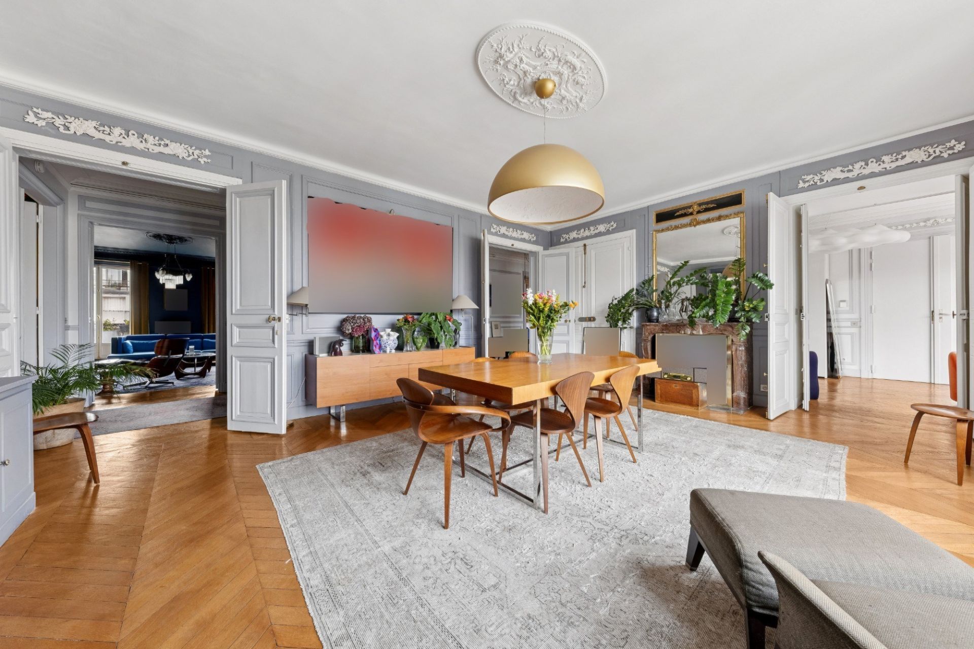 luxury apartment 8 Rooms for sale on PARIS (75017)
