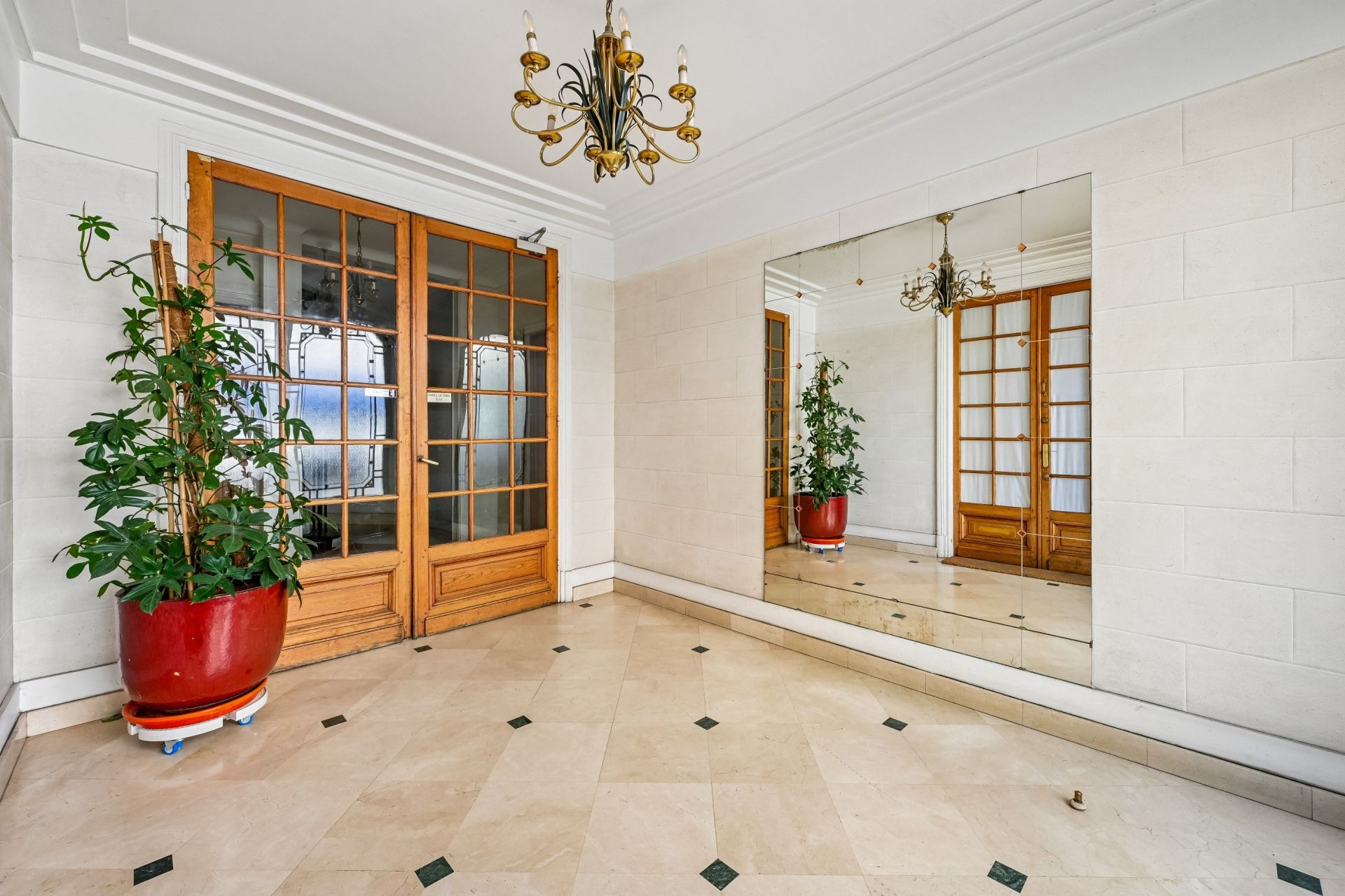 luxury apartment 3 Rooms for sale on PARIS (75016)