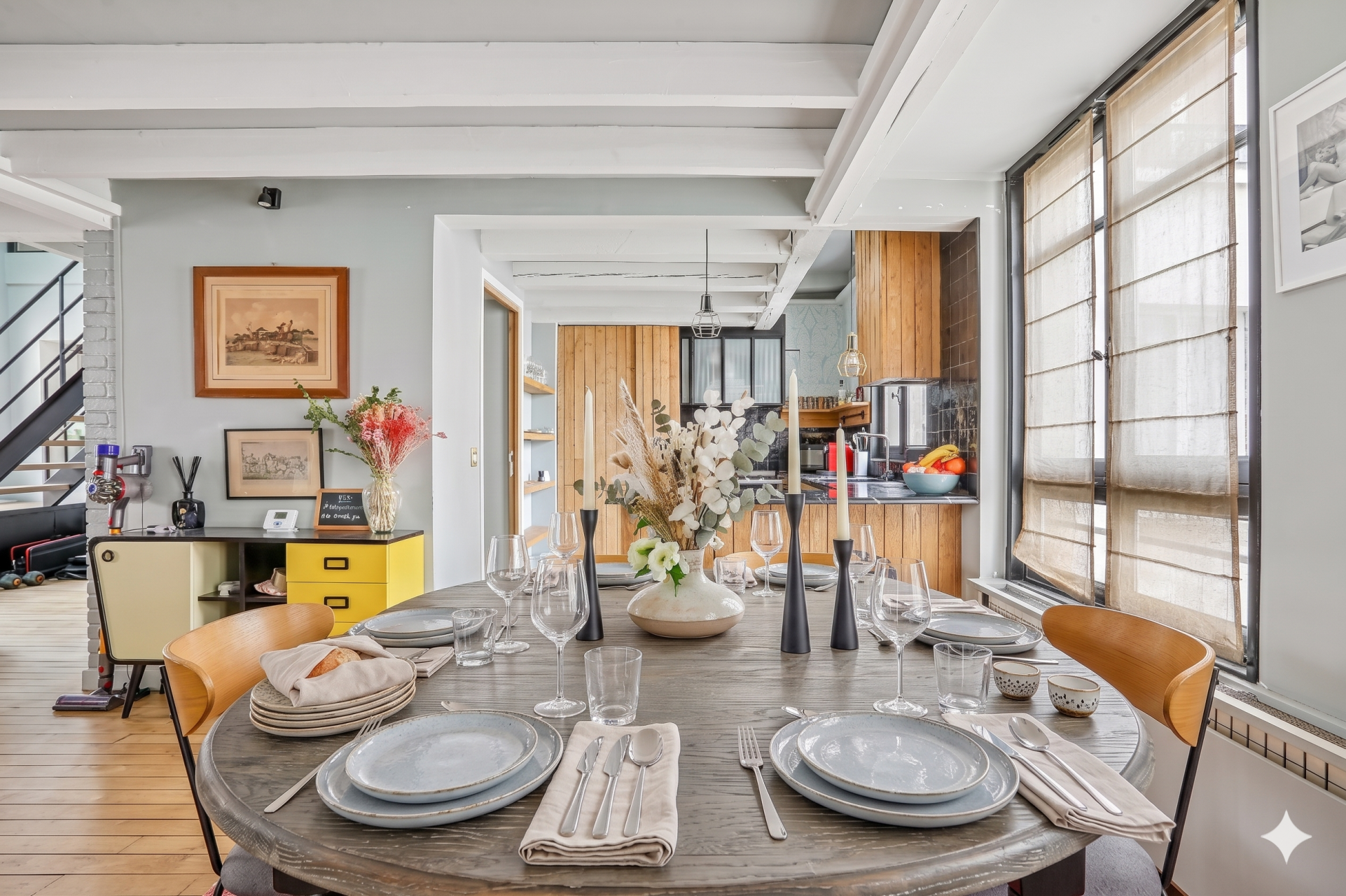 luxury duplex 4 Rooms for sale on PARIS (75002)