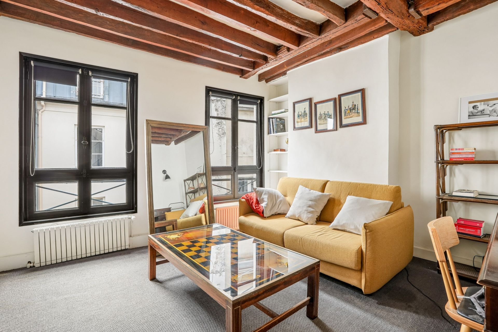 luxury duplex 4 Rooms for sale on PARIS (75002)
