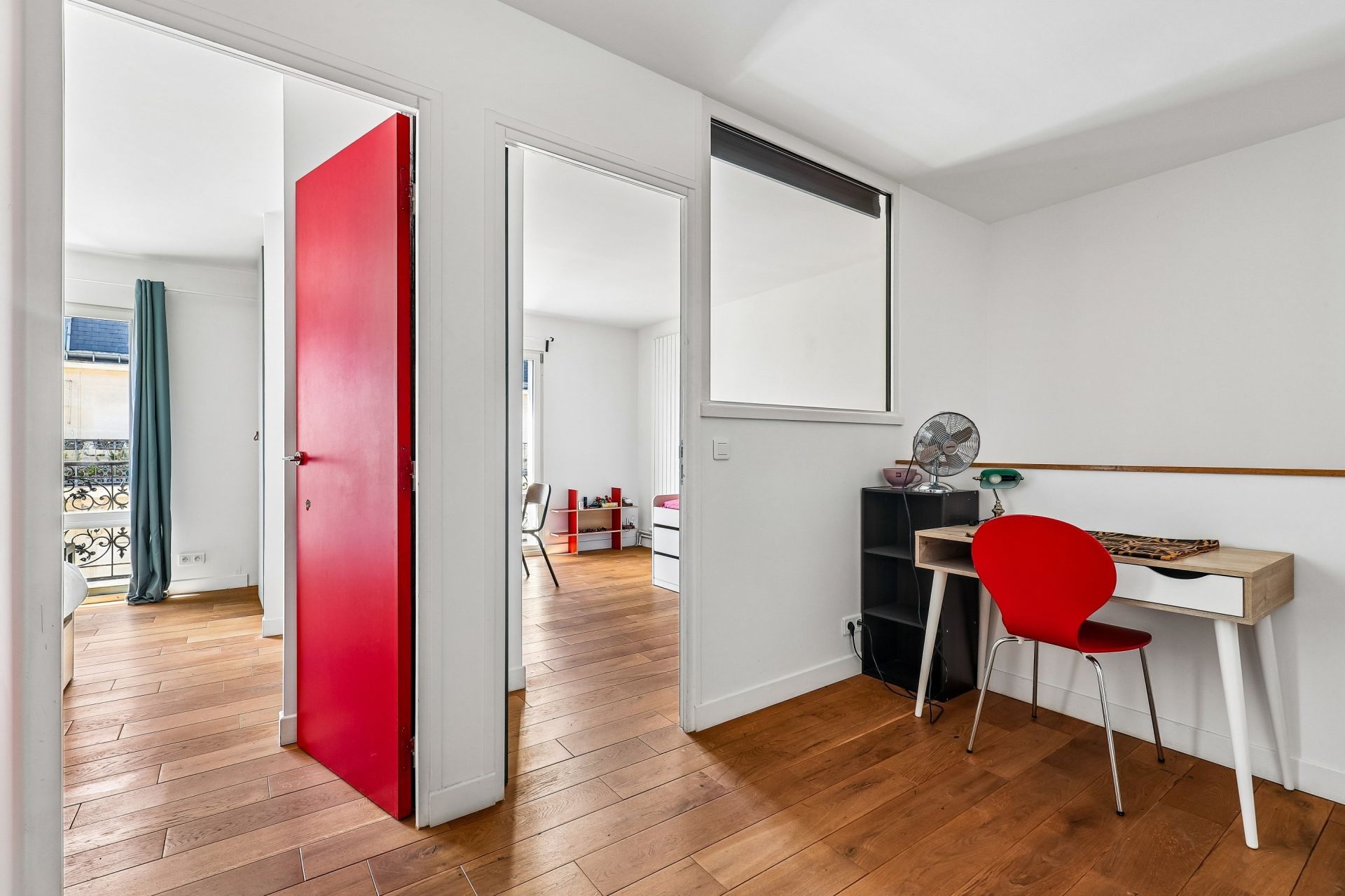 triplex 5 Rooms for sale on PARIS (75011)