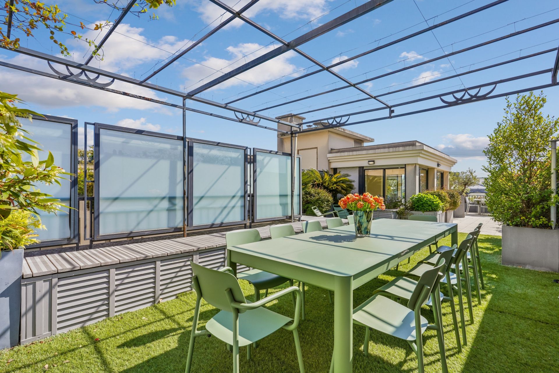 penthouse 6 Rooms for sale on NEUILLY SUR SEINE (92200)