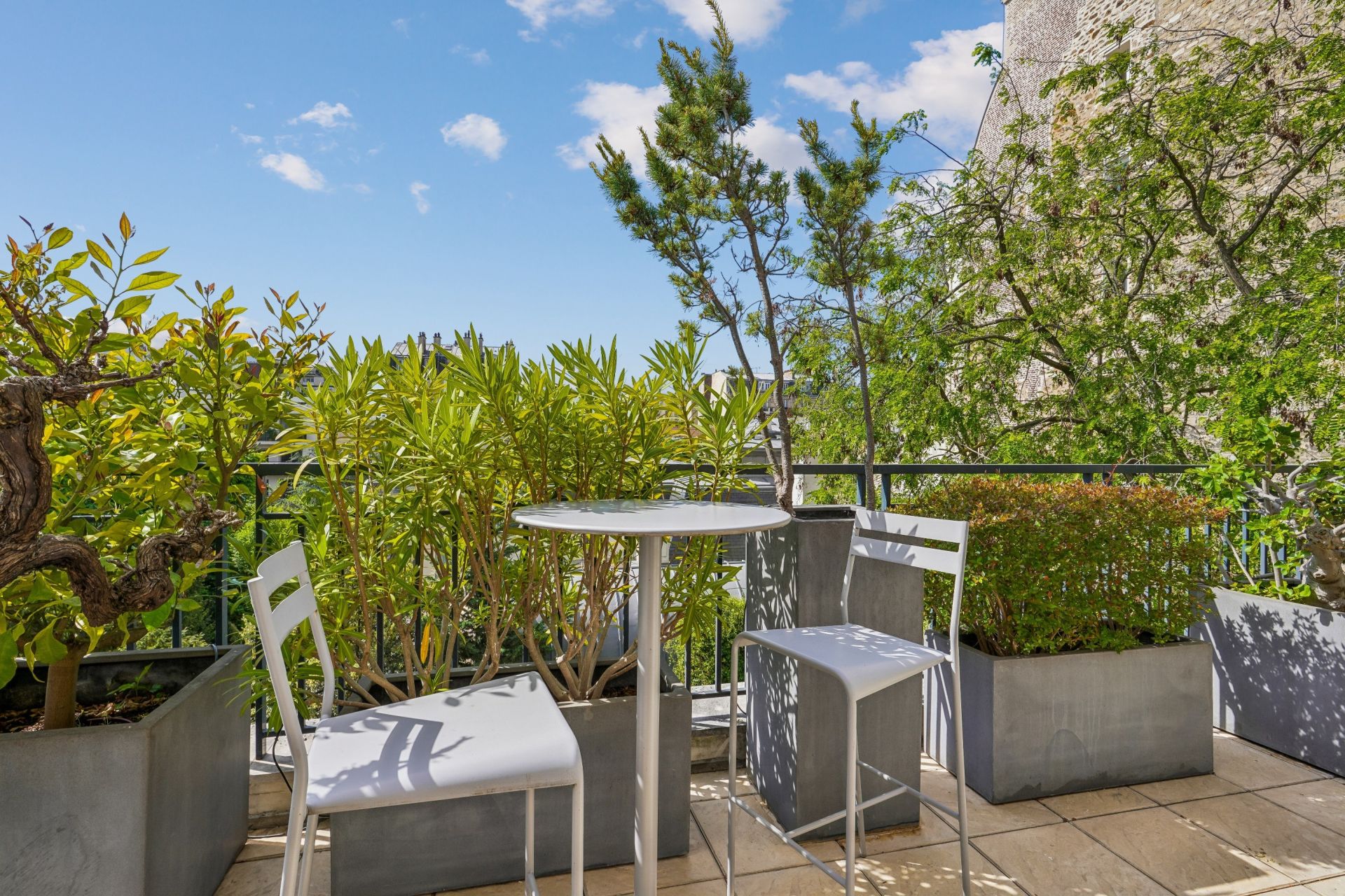 penthouse 6 Rooms for sale on NEUILLY SUR SEINE (92200)