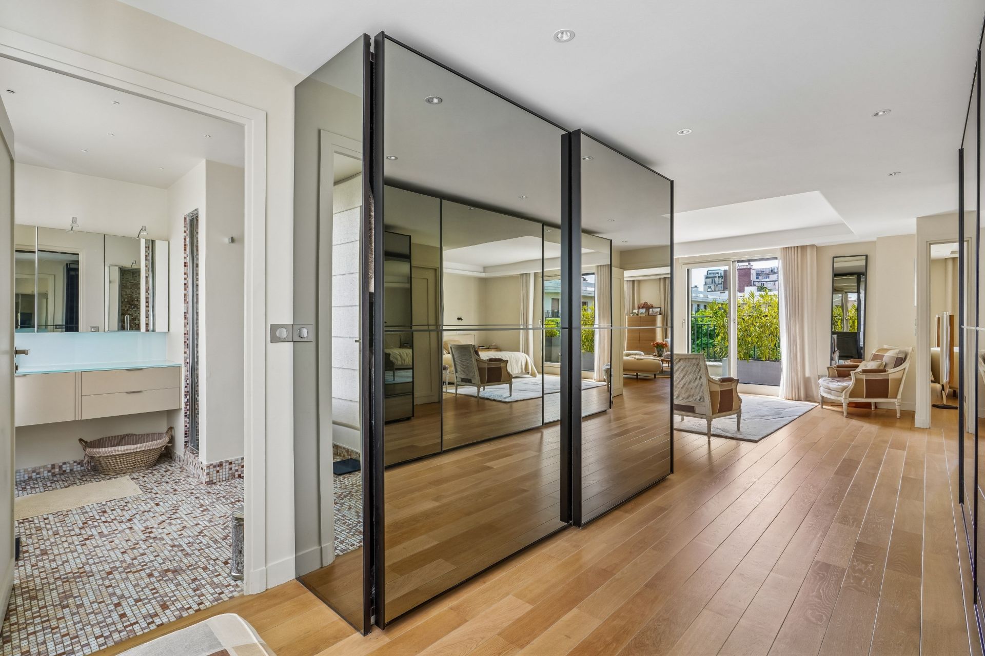 penthouse 6 Rooms for sale on NEUILLY SUR SEINE (92200)