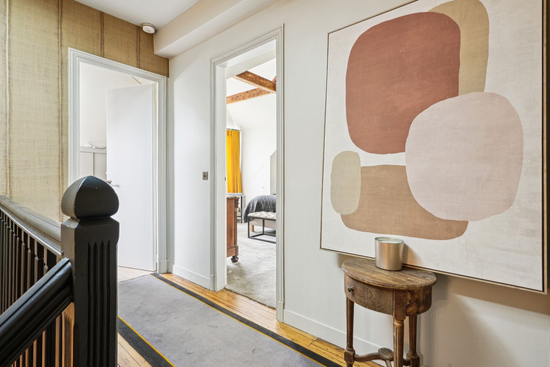 luxury house 6 Rooms for sale on NEUILLY SUR SEINE (92200)