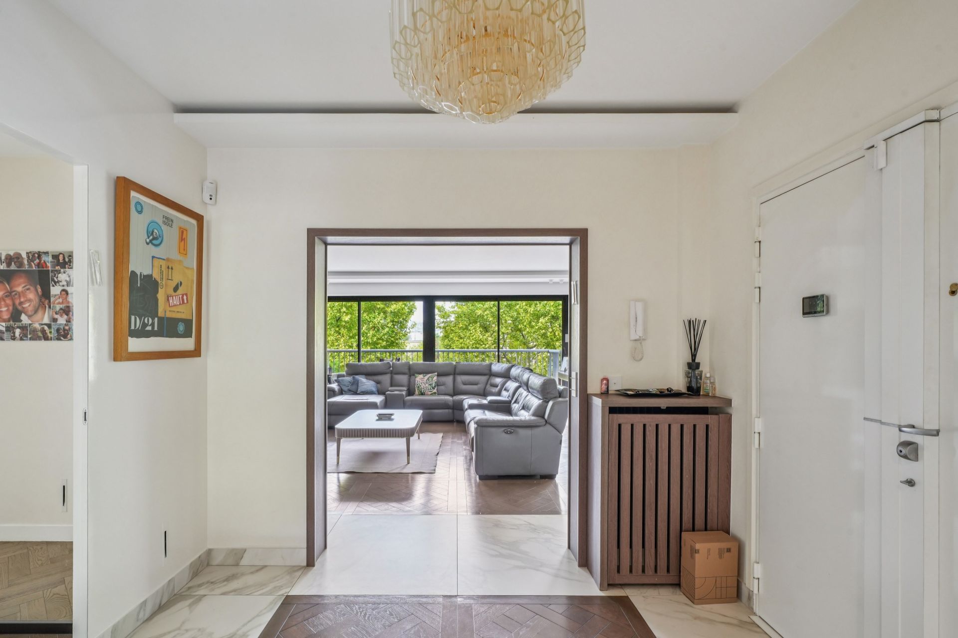 luxury apartment 5 Rooms for sale on NEUILLY SUR SEINE (92200)