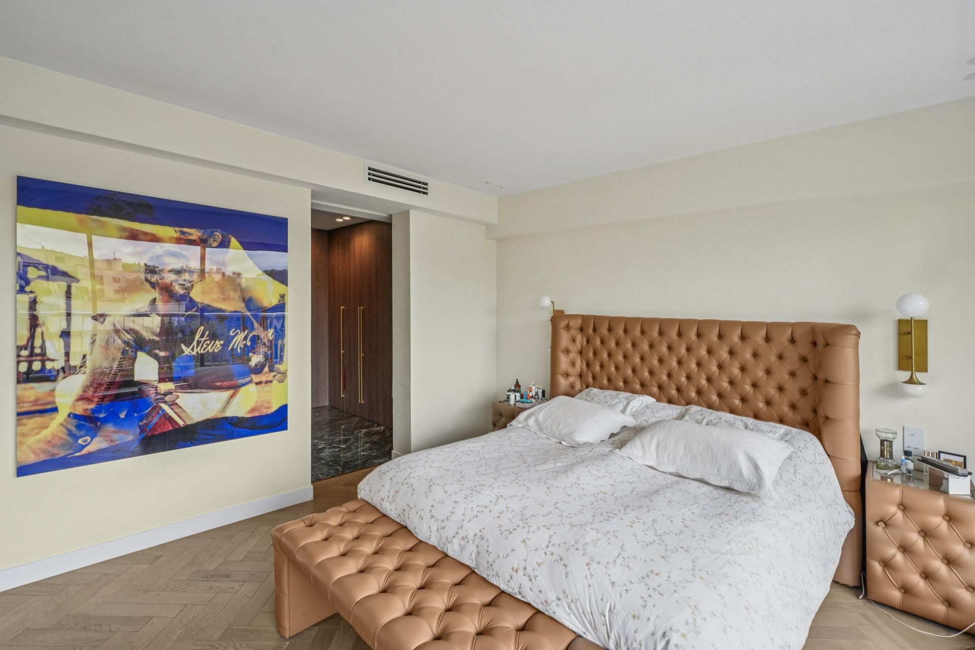 luxury apartment 5 Rooms for sale on NEUILLY SUR SEINE (92200)