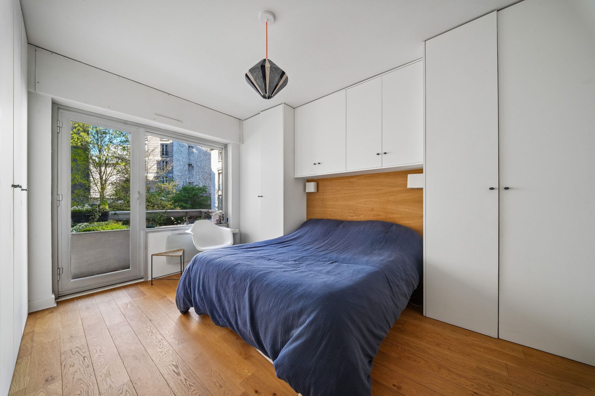 luxury apartment 5 Rooms for sale on NEUILLY SUR SEINE (92200)