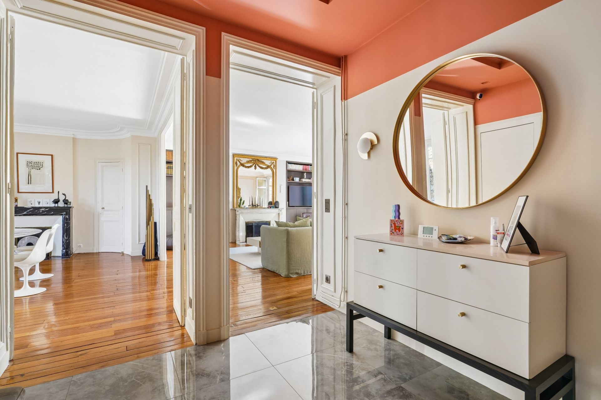 luxury apartment 7 Rooms for sale on NEUILLY SUR SEINE (92200)