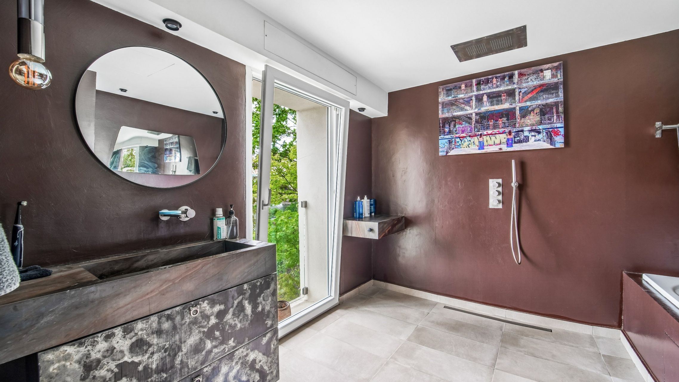 luxury house 6 Rooms for sale on NEUILLY SUR SEINE (92200)