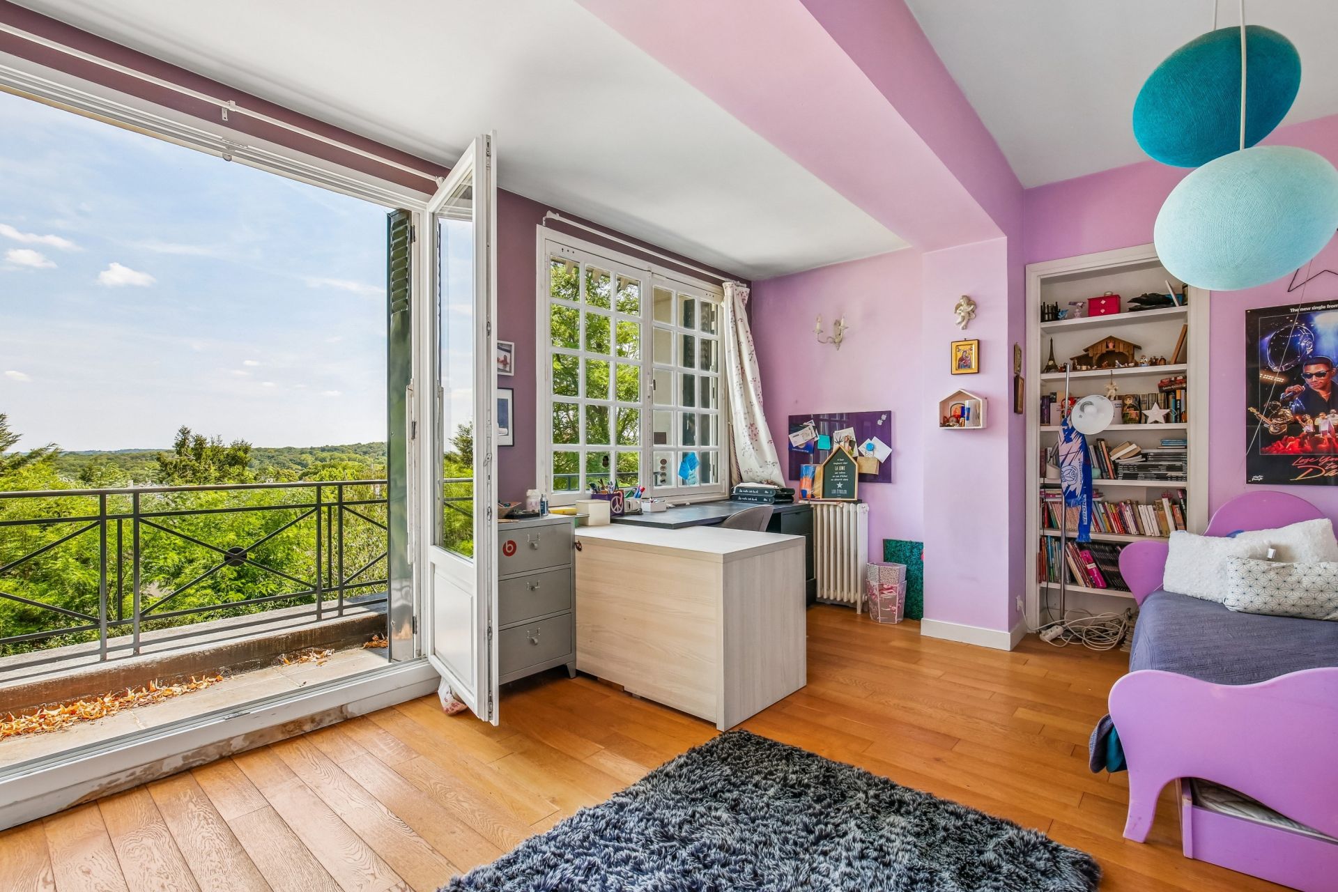 luxury house 12 Rooms for sale on GARCHES (92380)