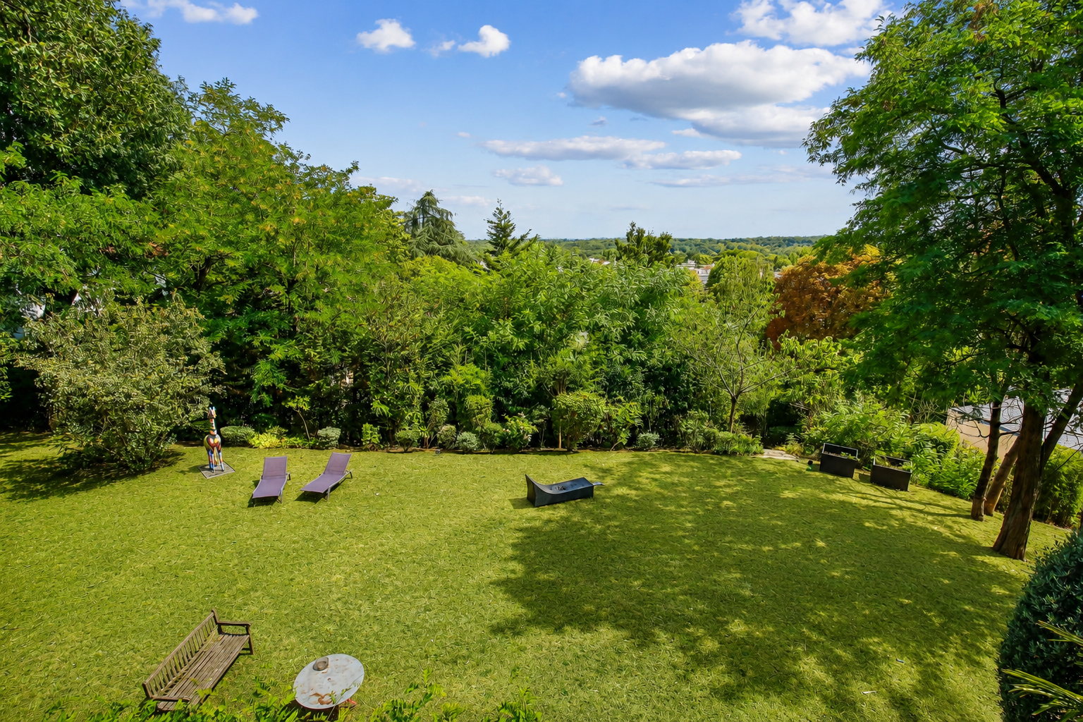 luxury house 12 Rooms for sale on GARCHES (92380)