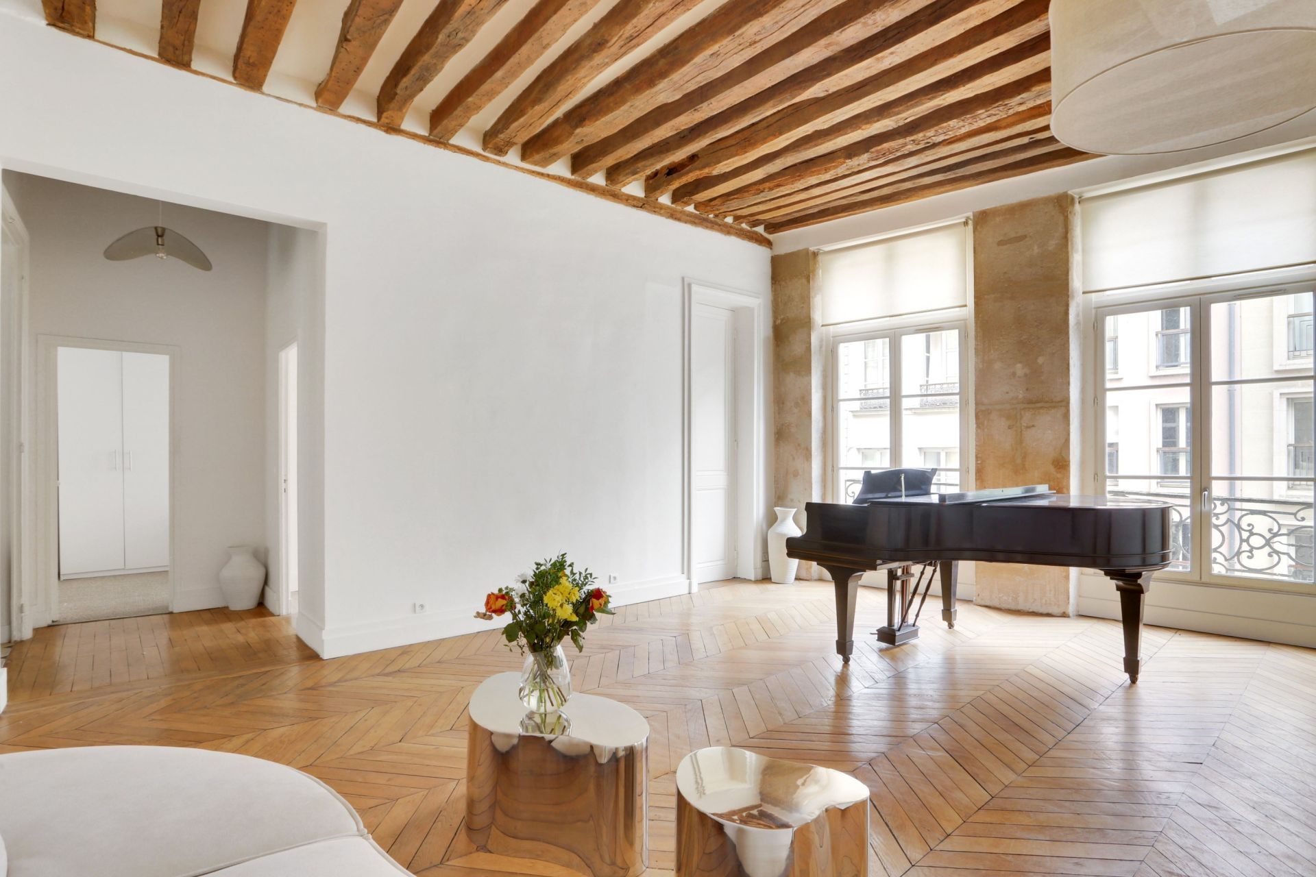 luxury apartment 4 Rooms for sale on PARIS (75003)