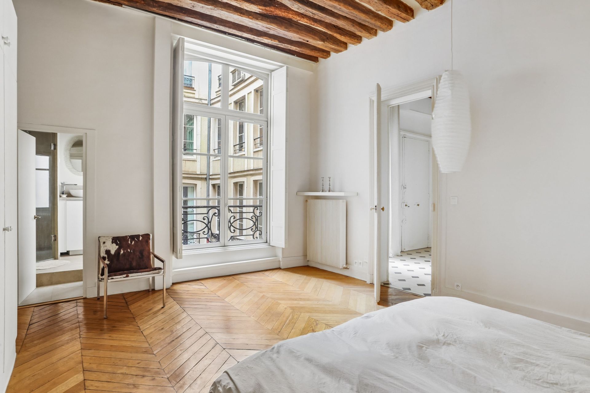 luxury apartment 4 Rooms for sale on PARIS (75003)