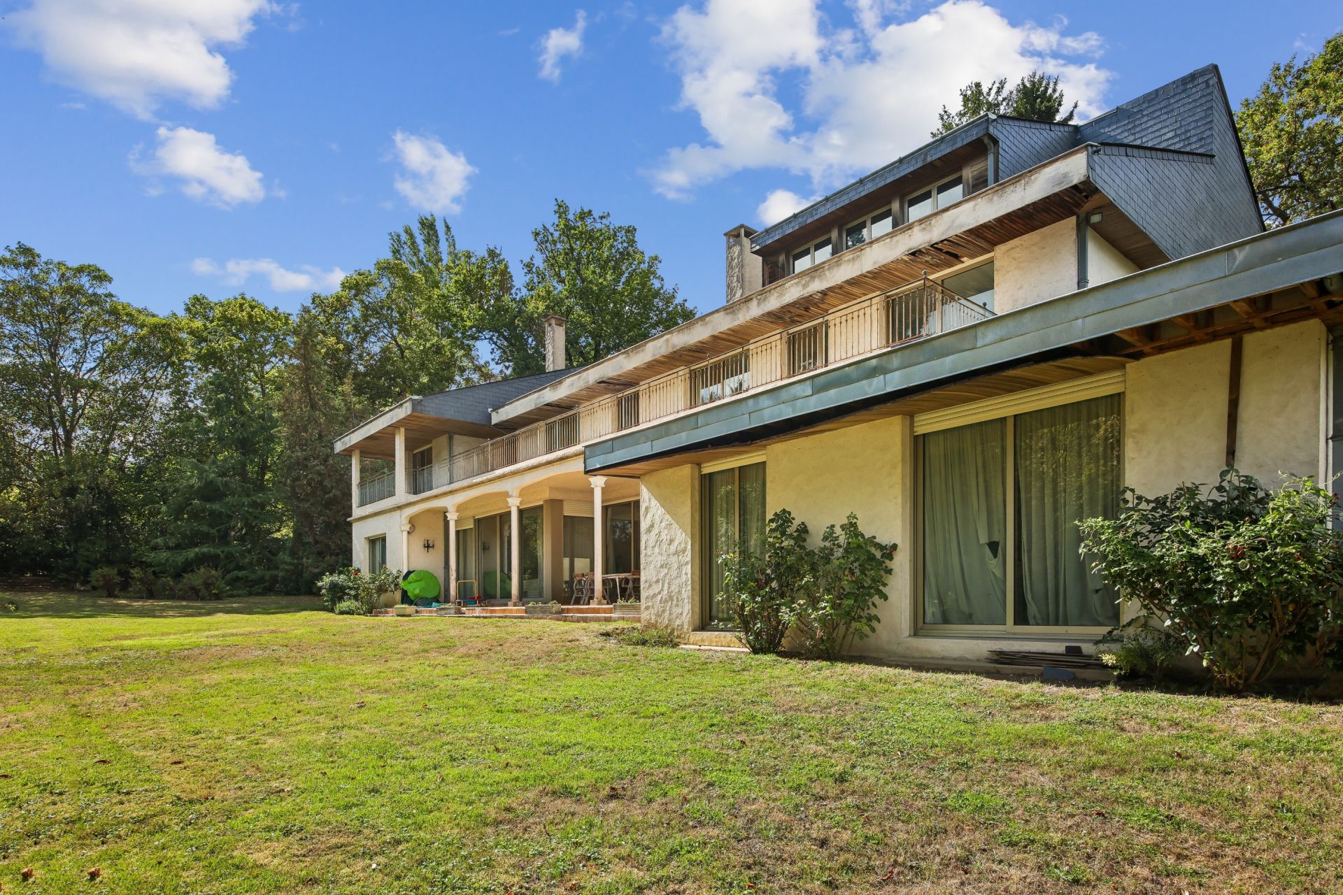 propriété de luxe 15 Pièces en vente sur RUEIL MALMAISON (92500)