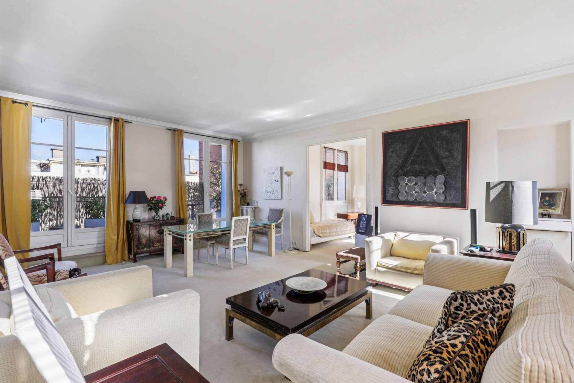 luxury apartment 3 Rooms for sale on PARIS (75016)