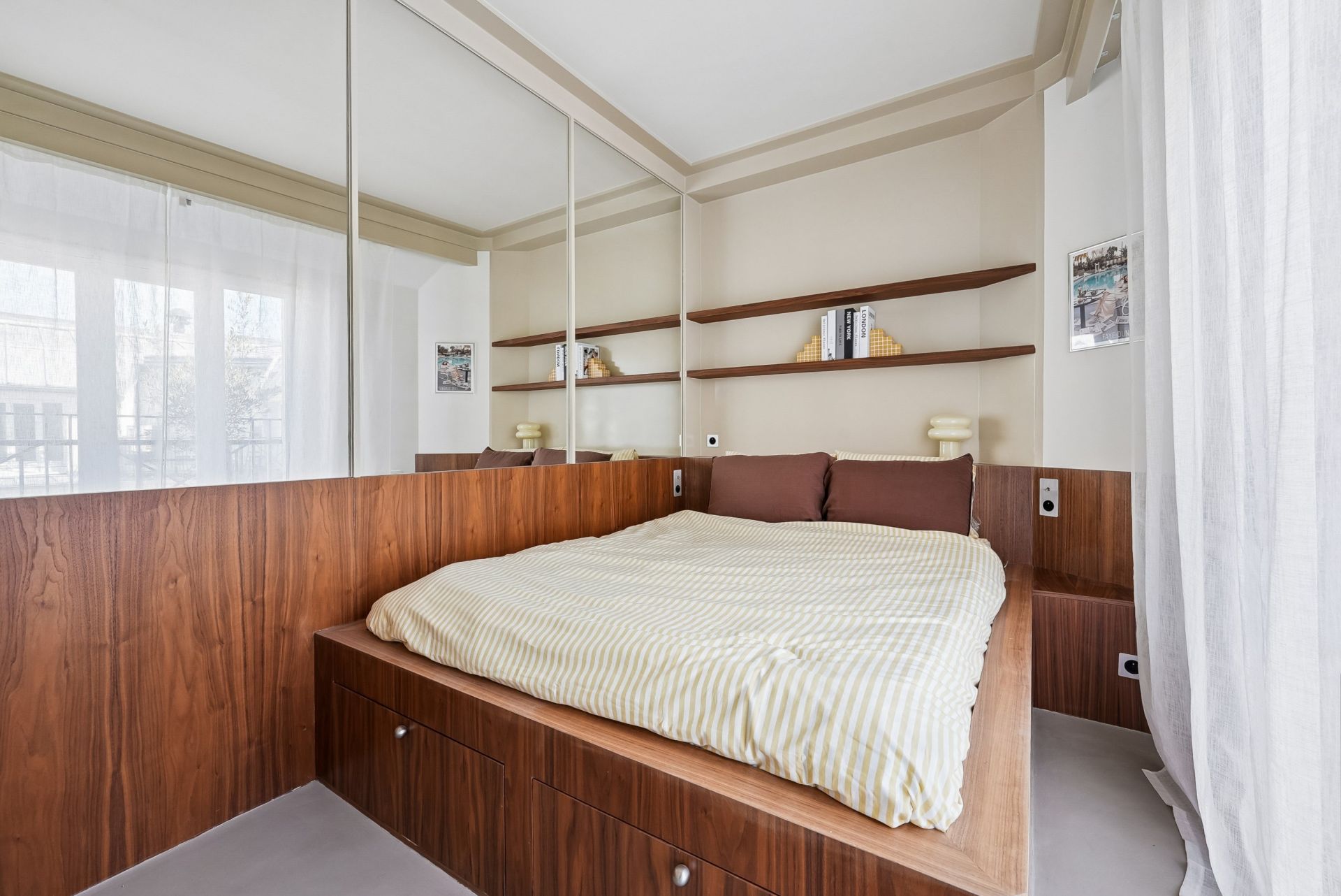 luxury apartment 3 Rooms for sale on PARIS (75008)