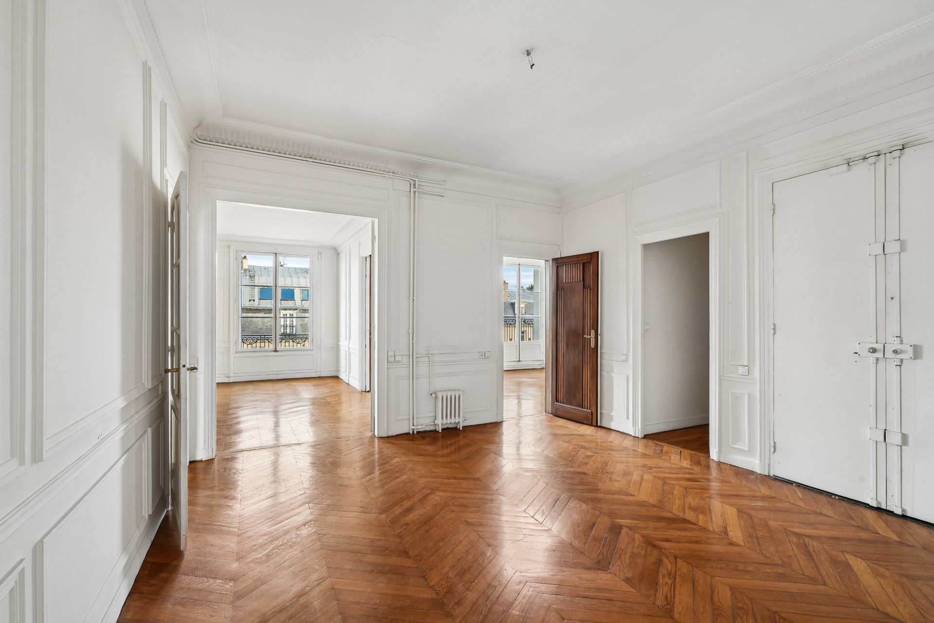 luxury duplex 10 Rooms for sale on PARIS (75017)