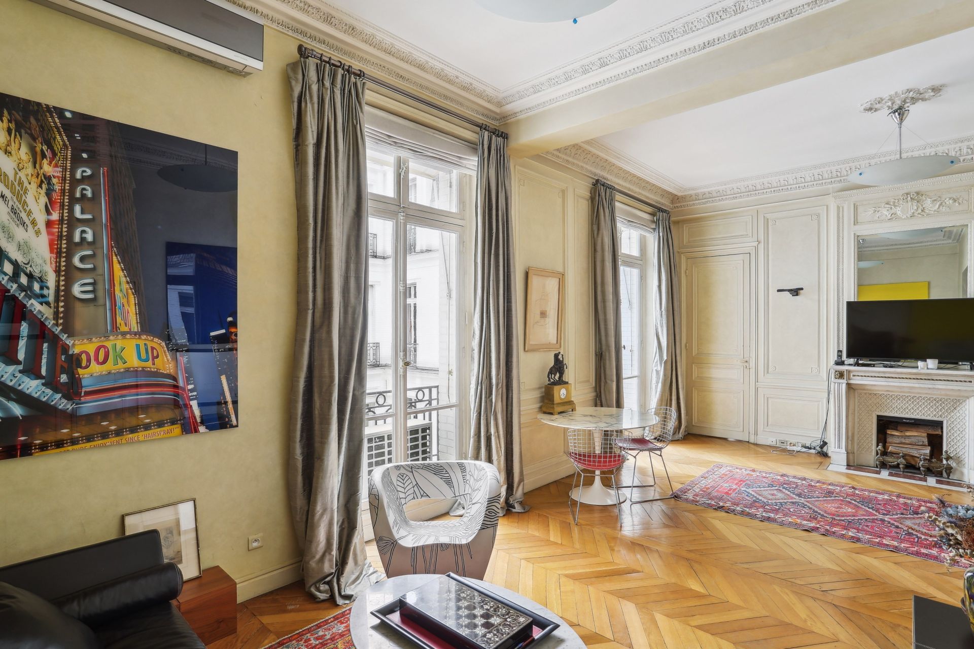 luxury apartment 2 Rooms for sale on PARIS (75002)