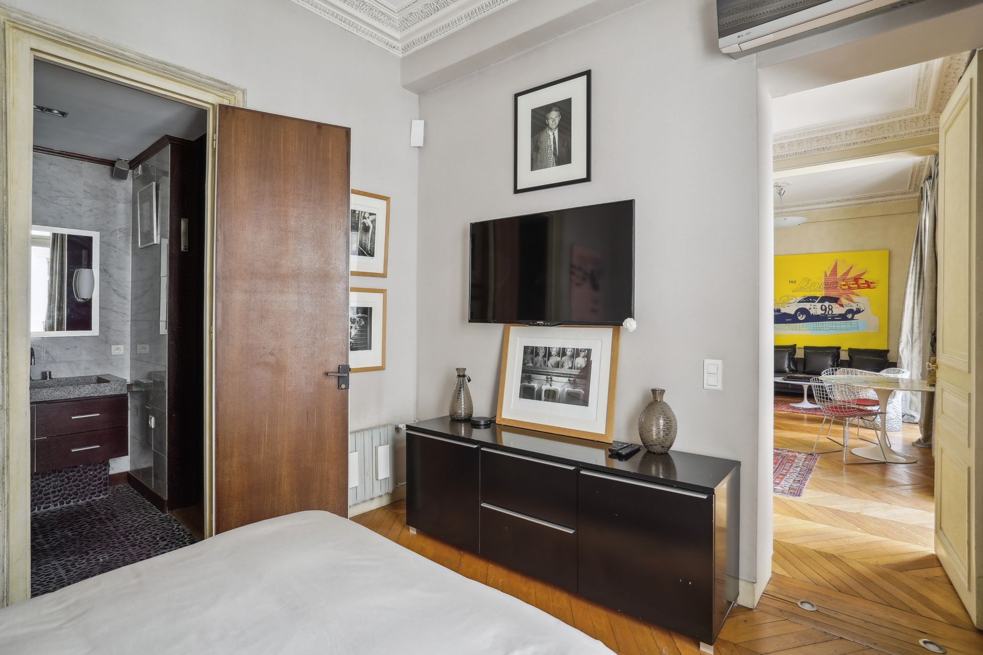 luxury apartment 2 Rooms for sale on PARIS (75002)