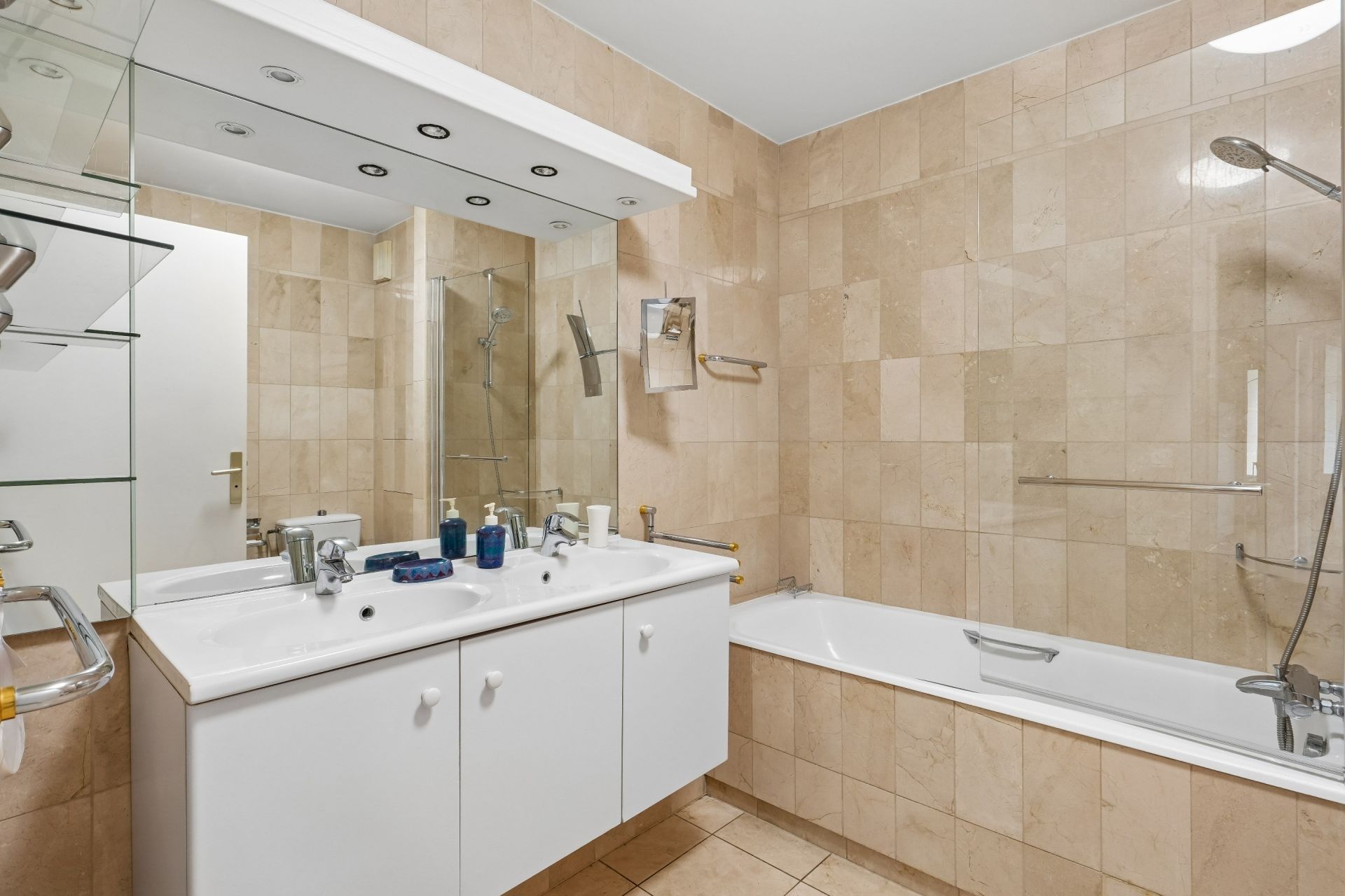 luxury apartment 3 Rooms for rent on NEUILLY SUR SEINE (92200)