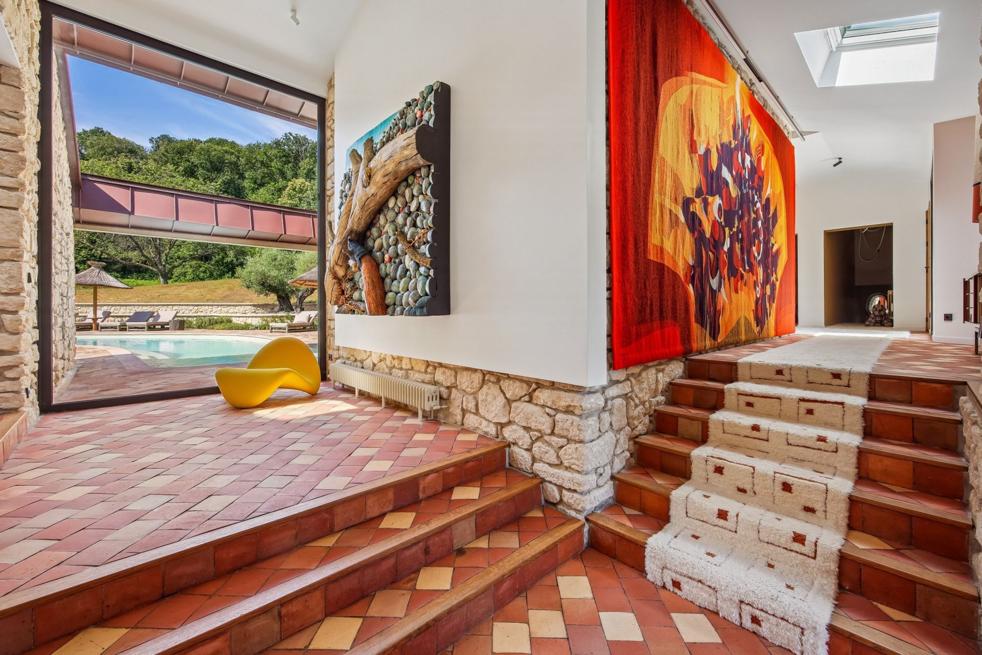 luxury house 16 Rooms for sale on MILON LA CHAPELLE (78470)