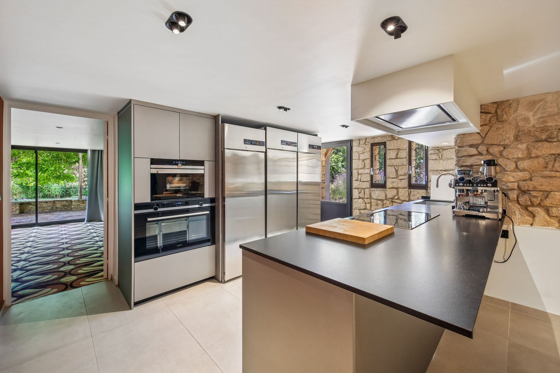 luxury house 16 Rooms for sale on MILON LA CHAPELLE (78470)