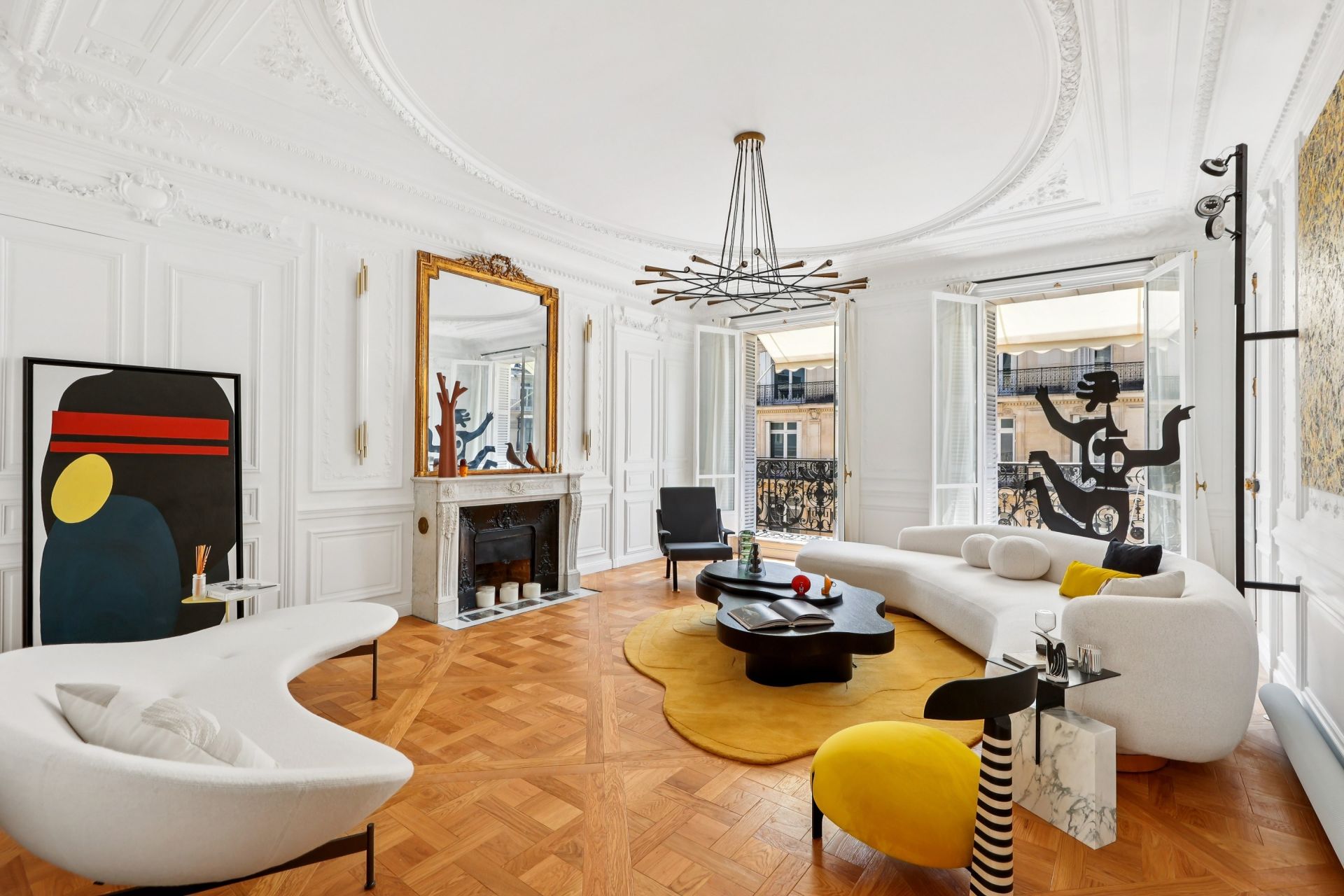luxury apartment 5 Rooms for rent on PARIS (75008)