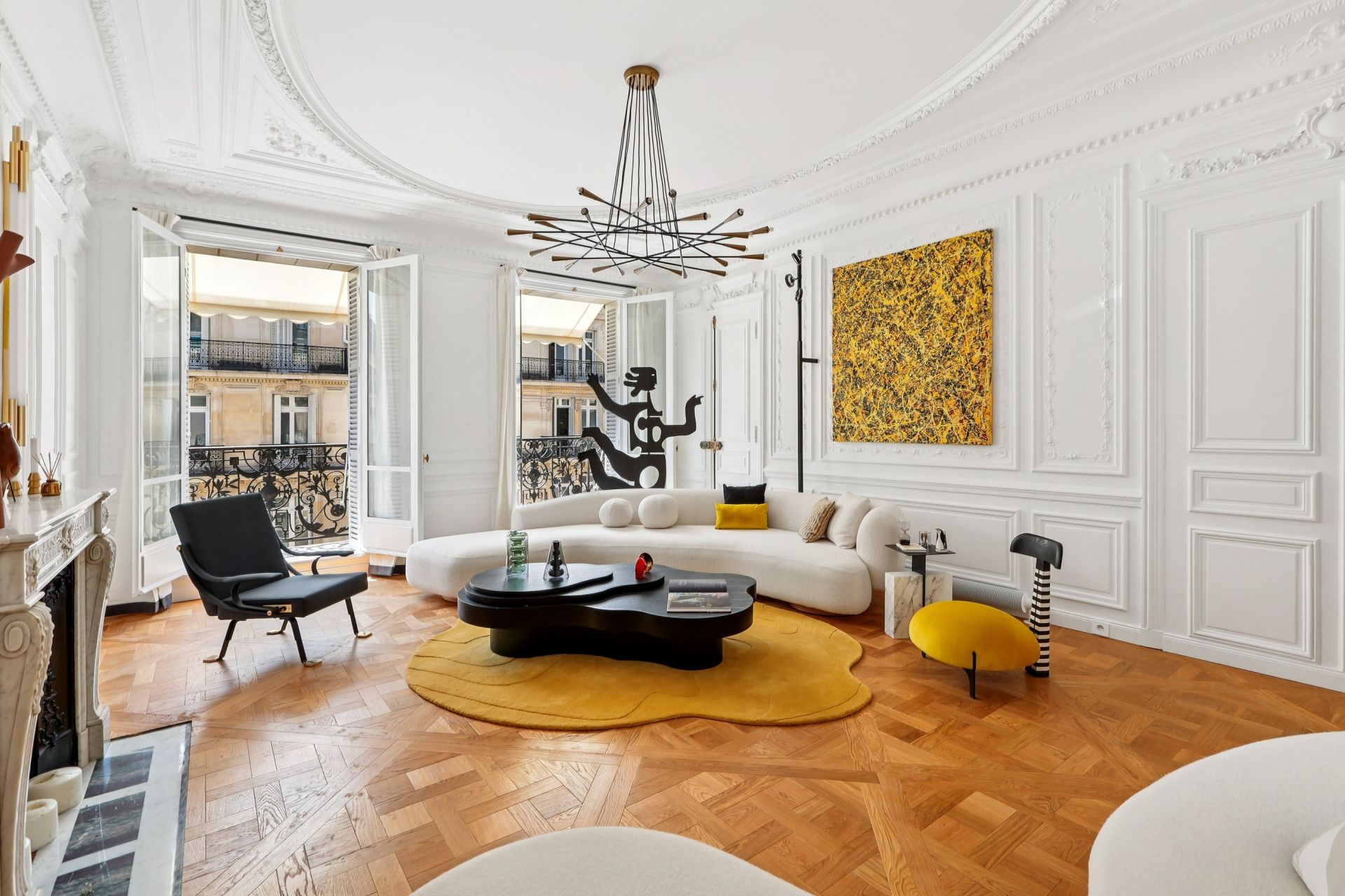 luxury apartment 5 Rooms for rent on PARIS (75008)