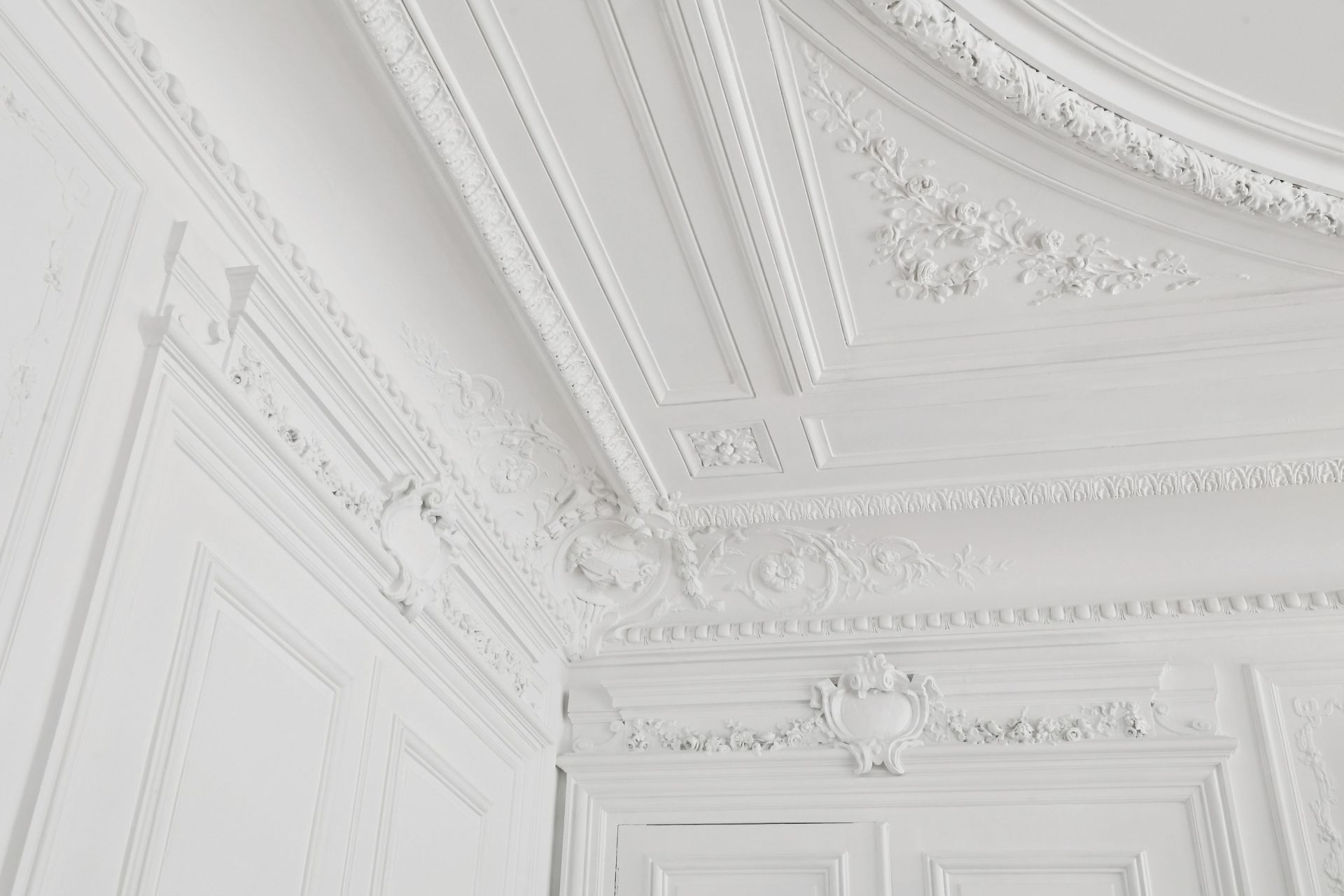 luxury apartment 5 Rooms for rent on PARIS (75008)